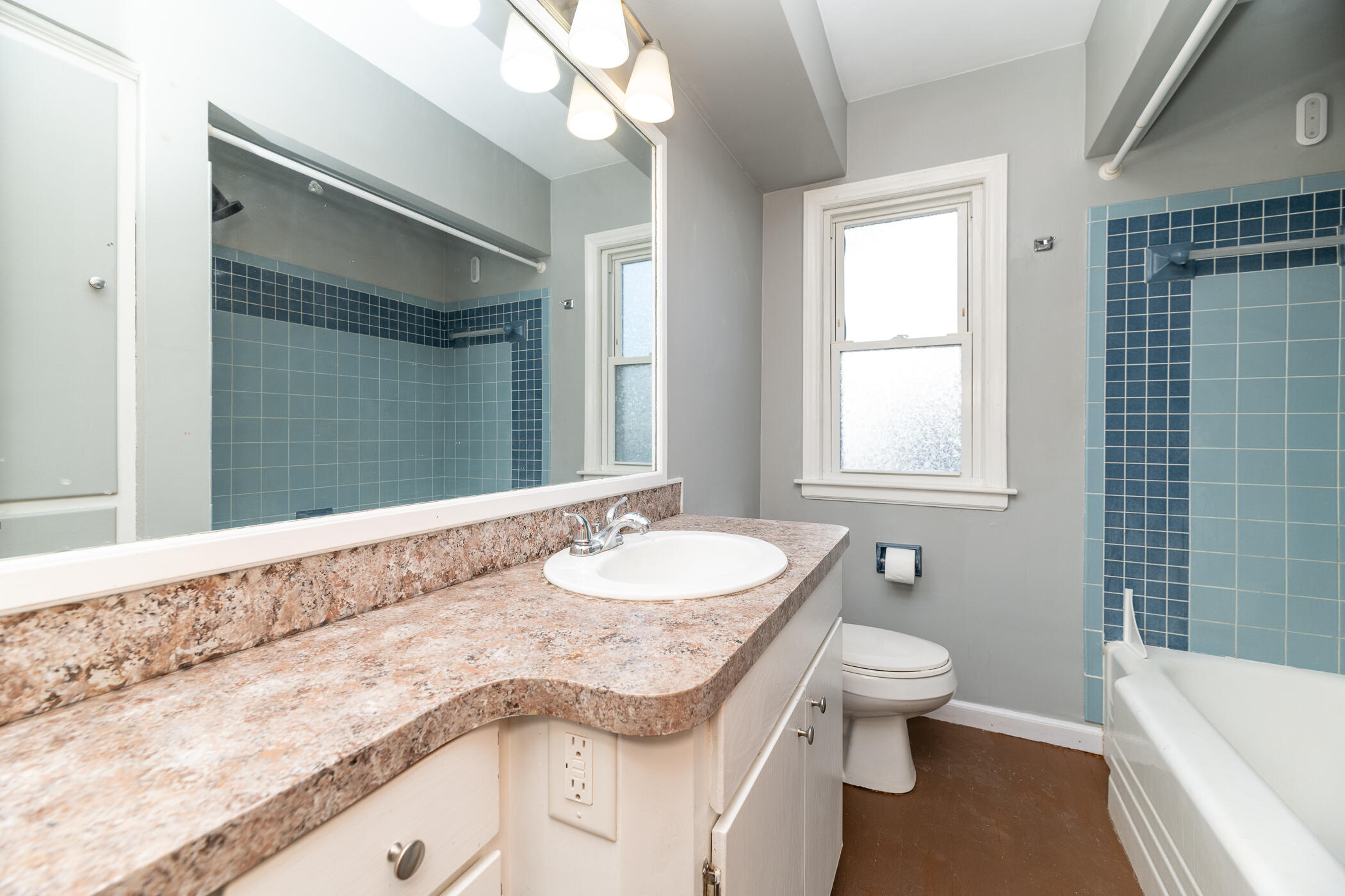 2035 Glendale Boulevard Kalamazoo MI 49004