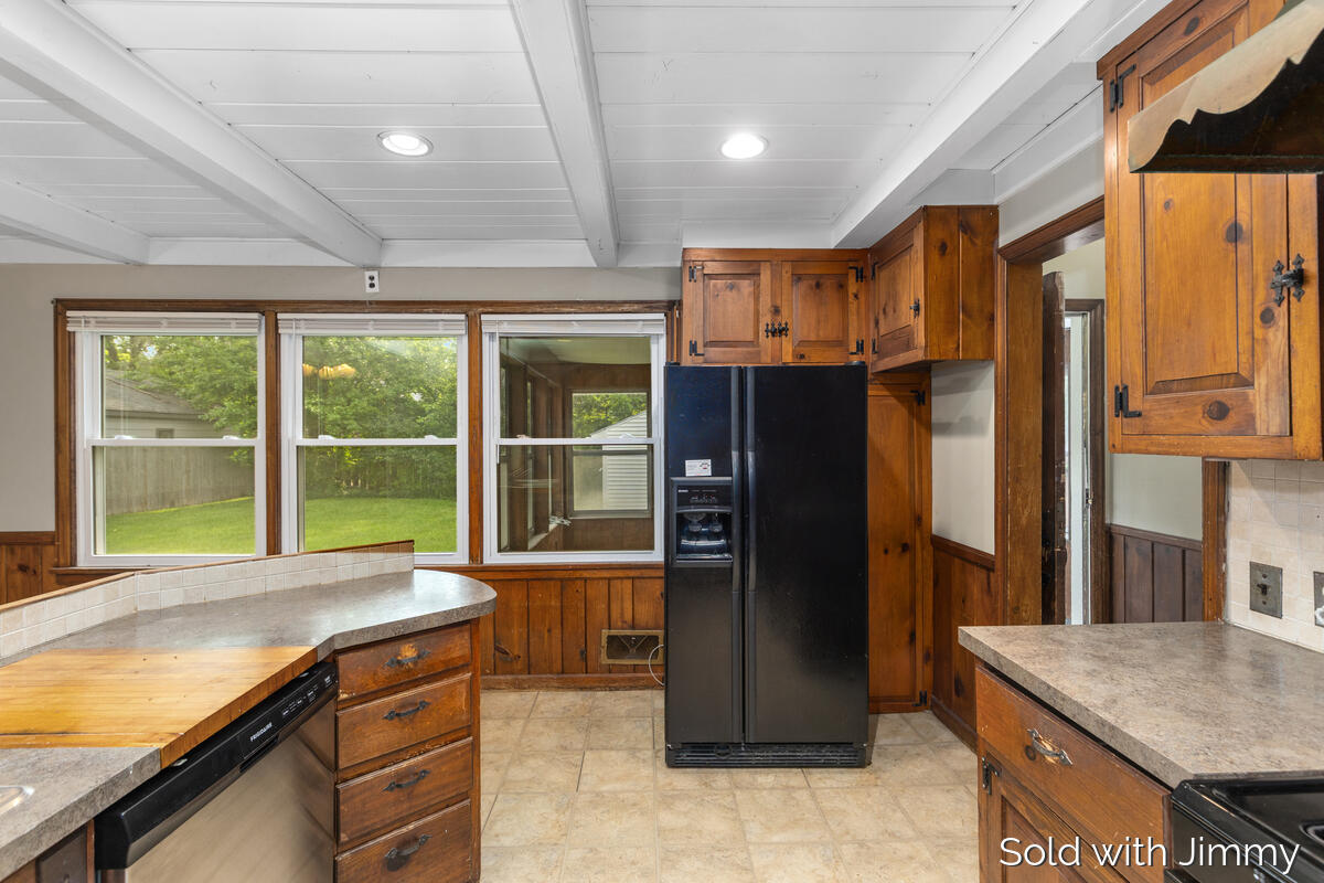 1744 Woodward Avenue SE Grand Rapids MI 49506