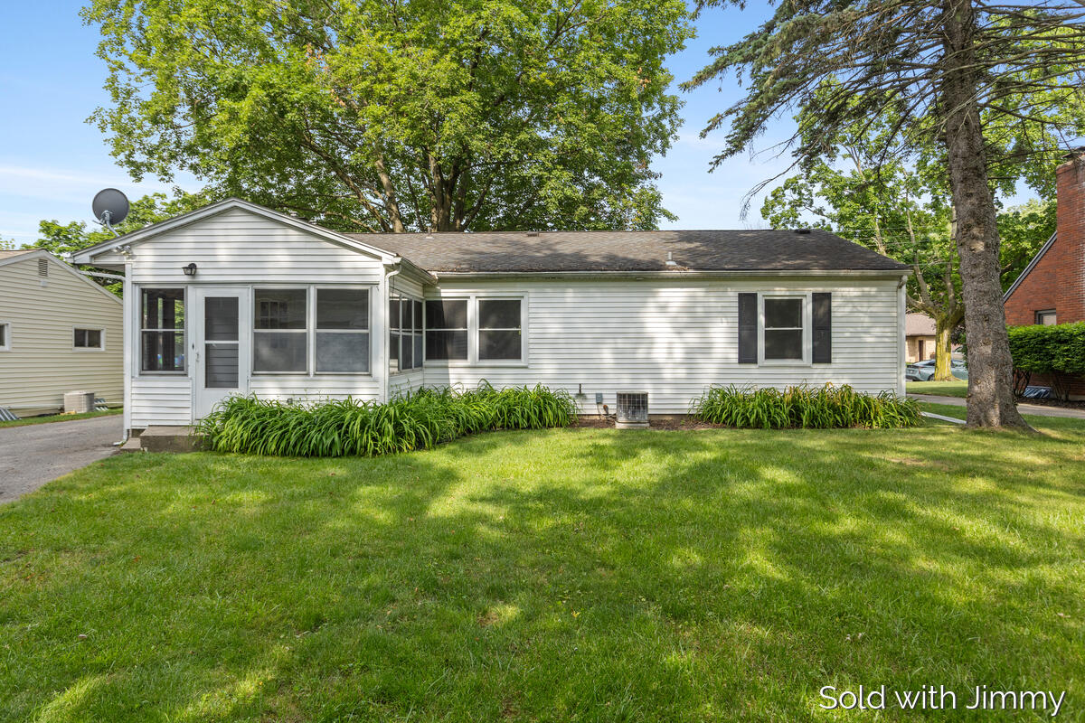 1744 Woodward Avenue SE Grand Rapids MI 49506
