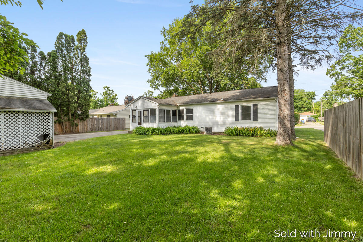 1744 Woodward Avenue SE Grand Rapids MI 49506