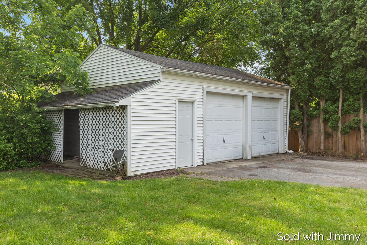 1744 Woodward Avenue SE Grand Rapids MI 49506