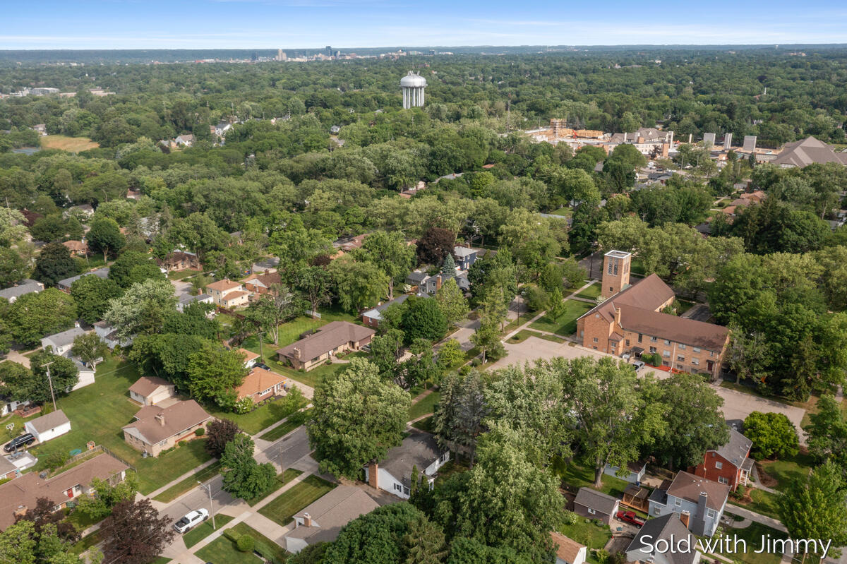 1744 Woodward Avenue SE Grand Rapids MI 49506