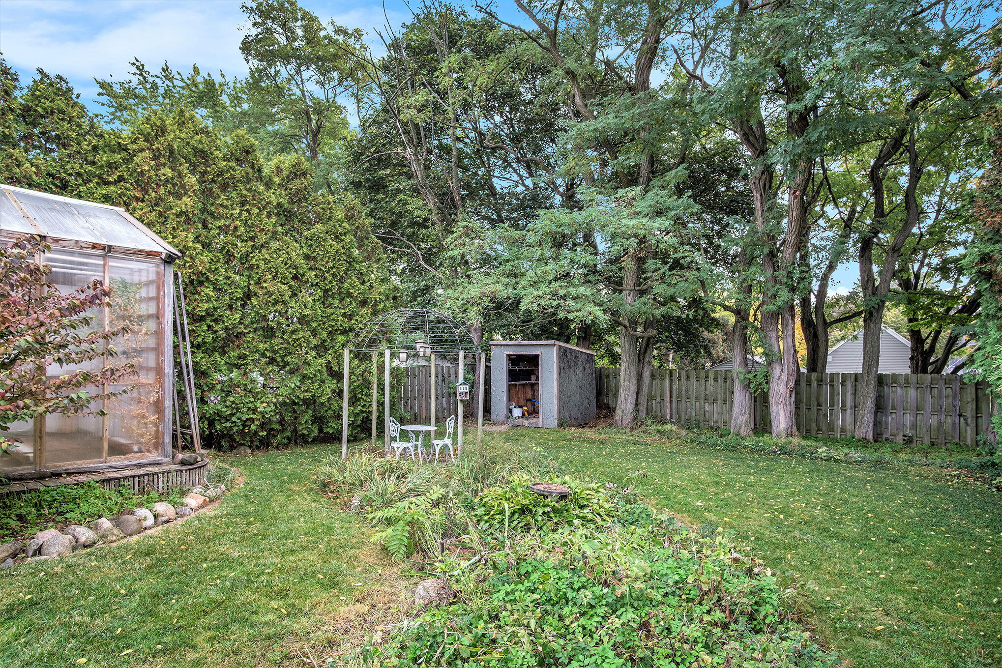 1228 Spring Avenue NE Grand Rapids MI 49505