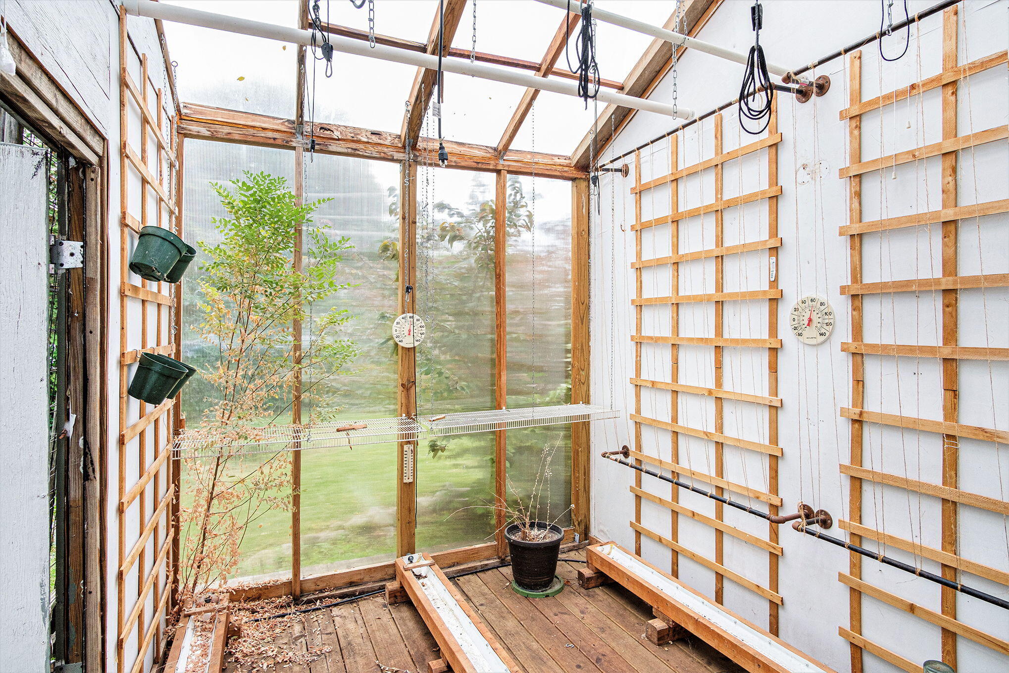 1228 Spring Avenue NE Grand Rapids MI 49505