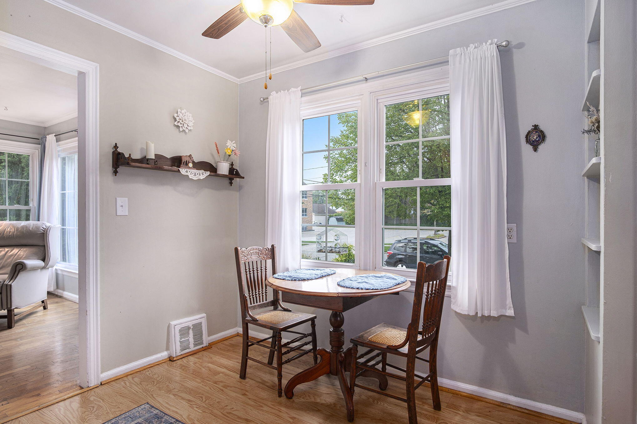 1228 Spring Avenue NE Grand Rapids MI 49505