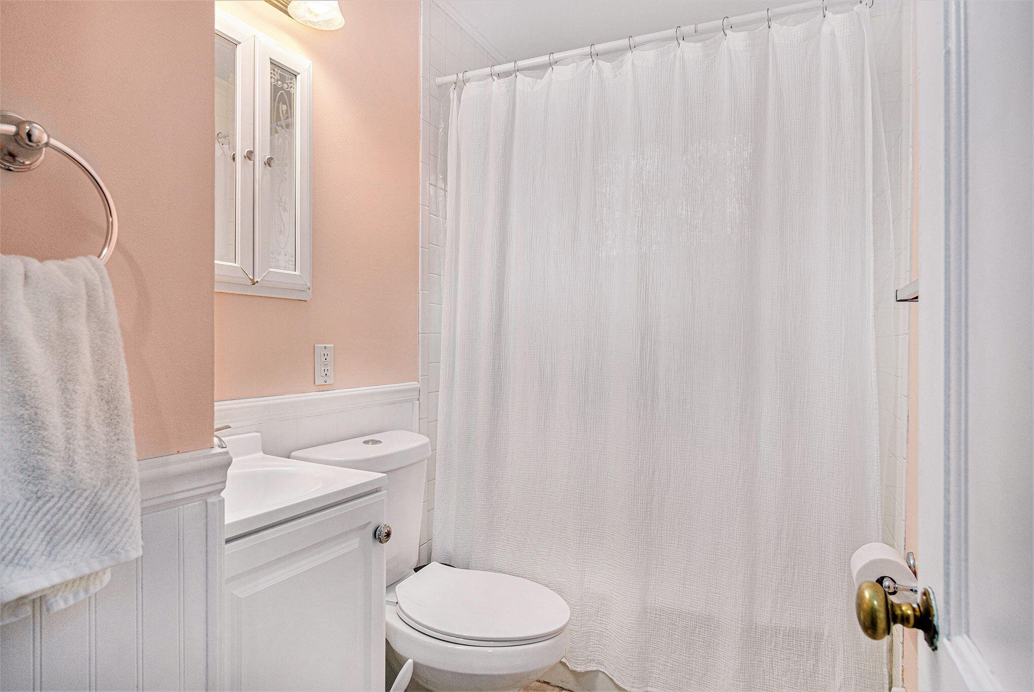 1228 Spring Avenue NE Grand Rapids MI 49505