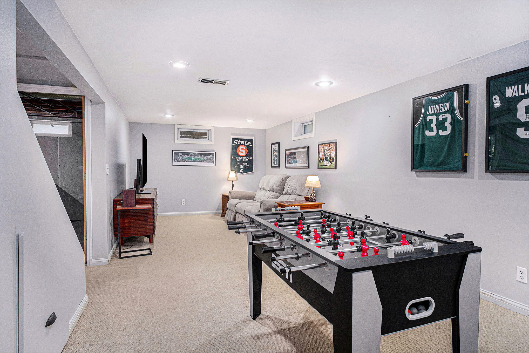 1228 Spring Avenue NE Grand Rapids MI 49505