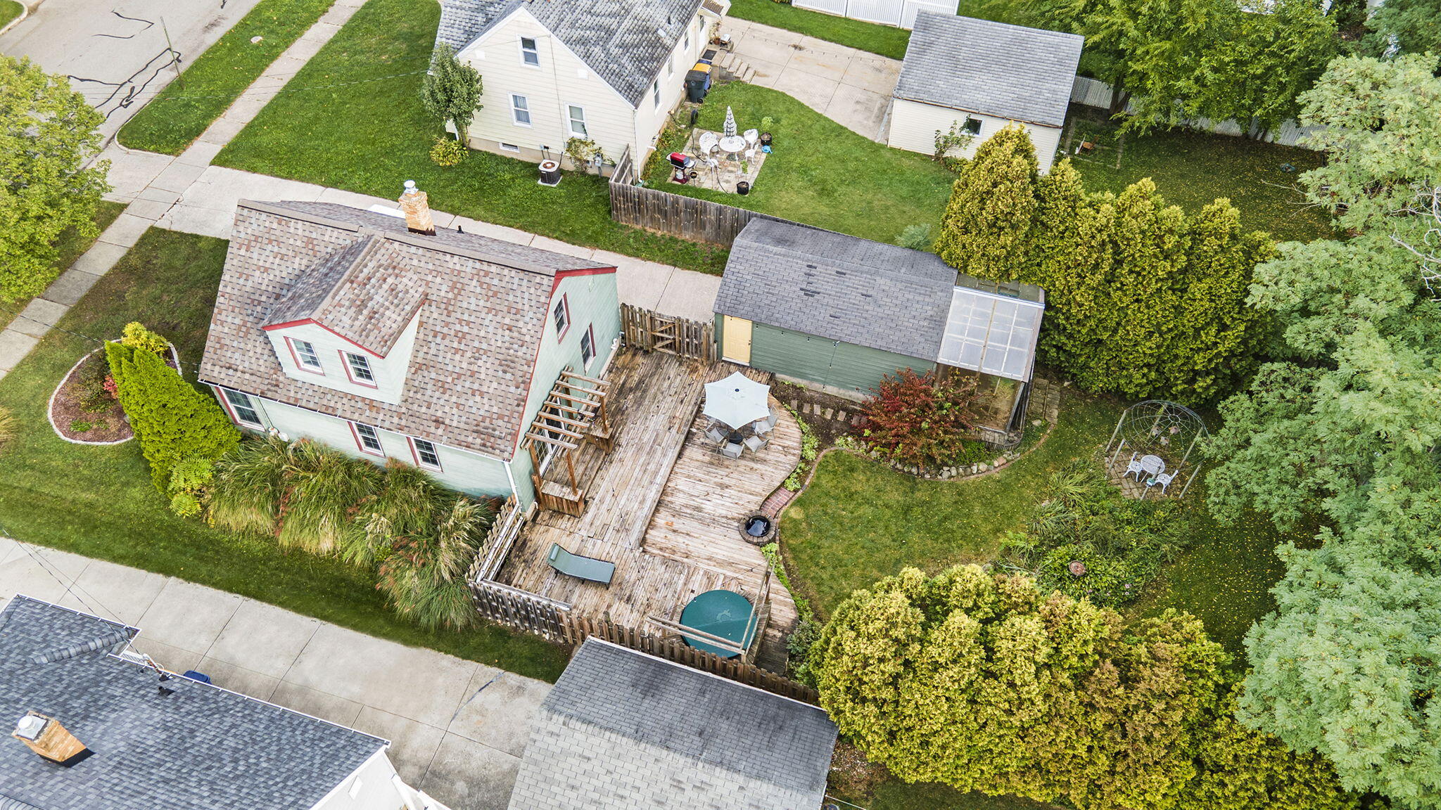 1228 Spring Avenue NE Grand Rapids MI 49505