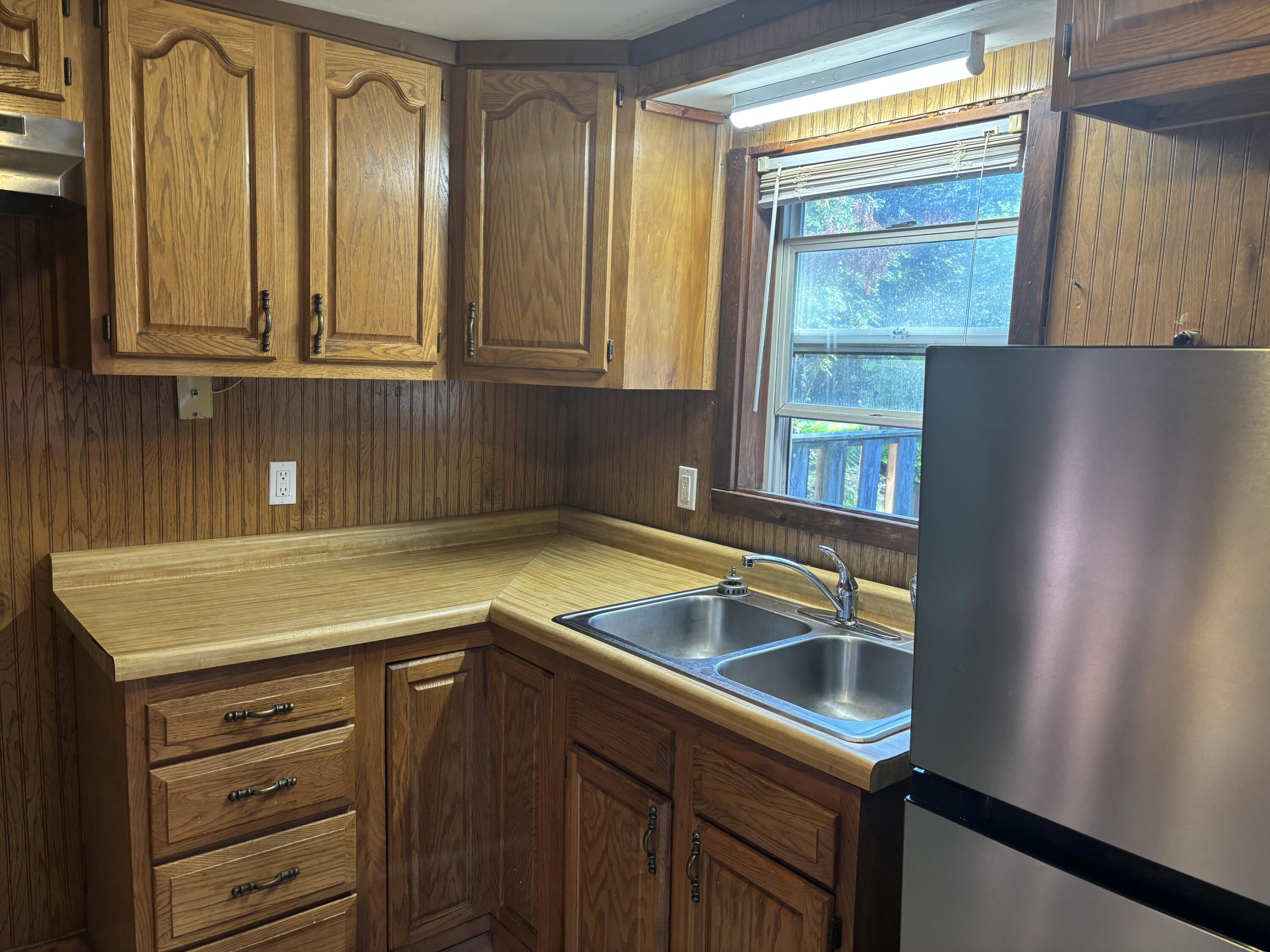 1381 Madison Street Muskegon MI 49442