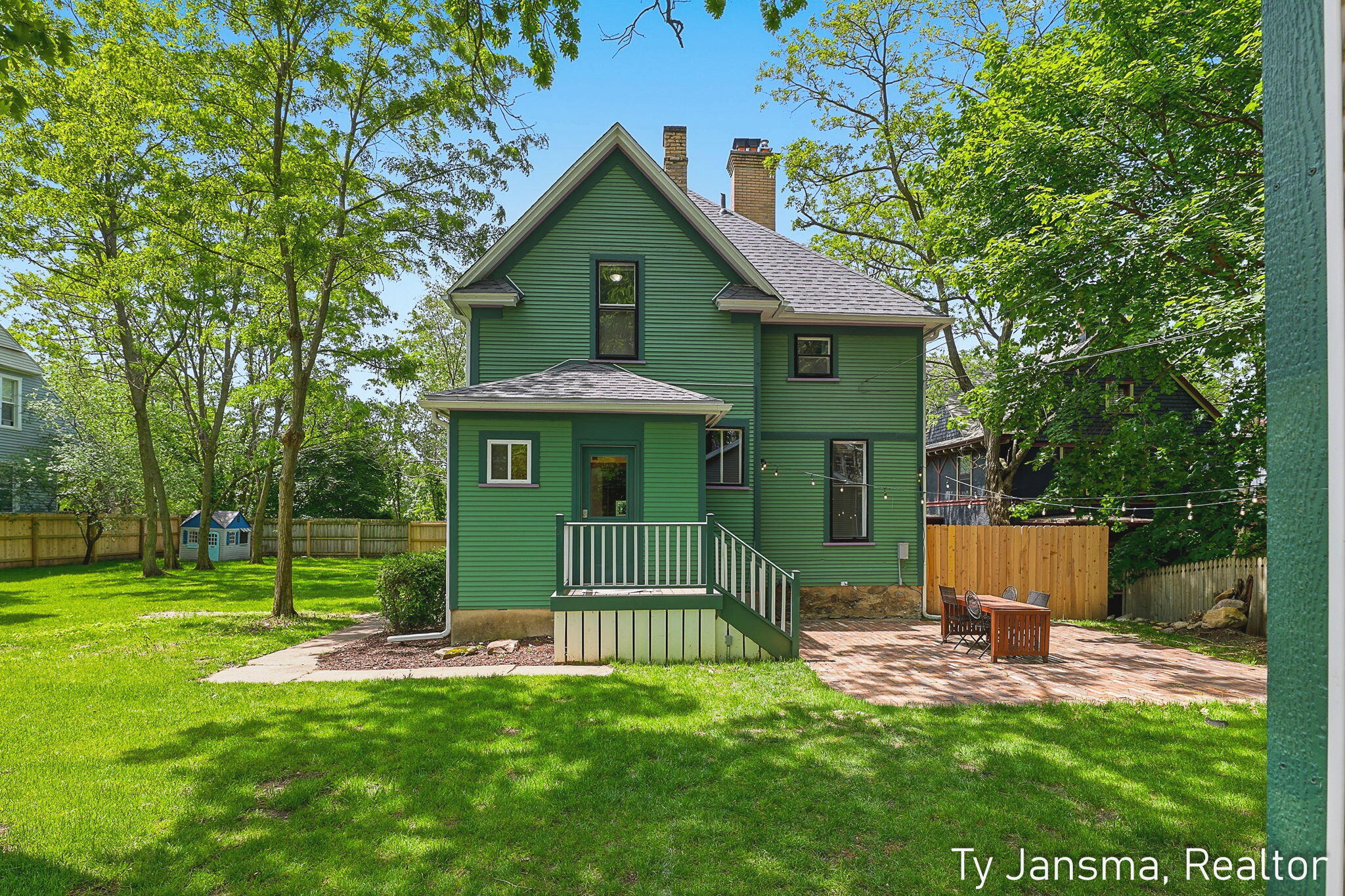 624-628 Prospect Avenue SE Grand Rapids MI 49503