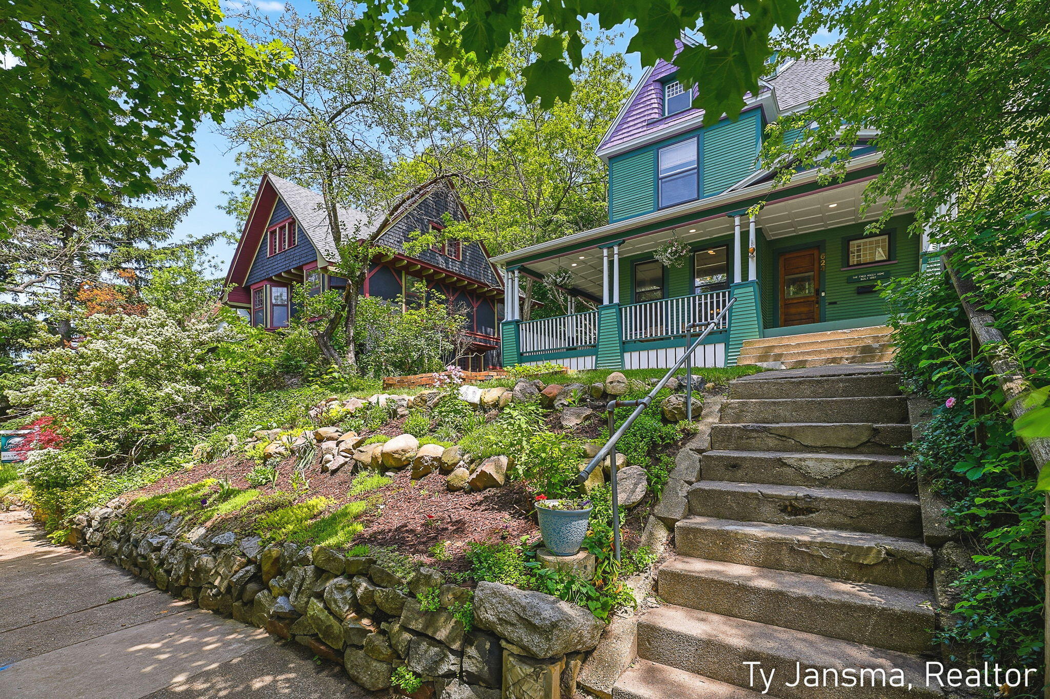 624-628 Prospect Avenue SE Grand Rapids MI 49503