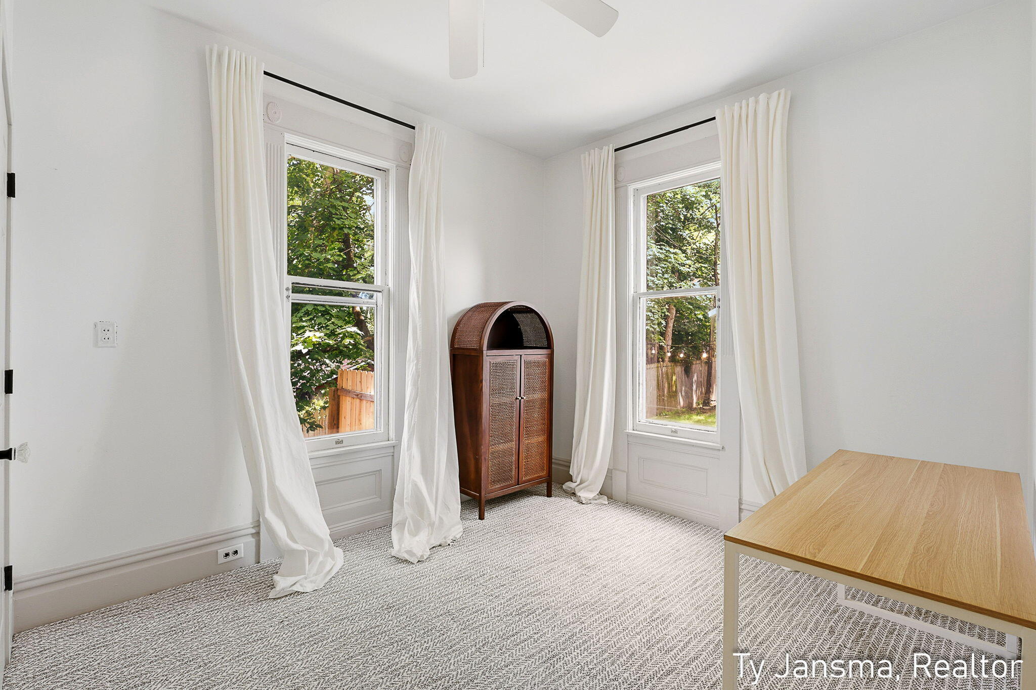 624-628 Prospect Avenue SE Grand Rapids MI 49503