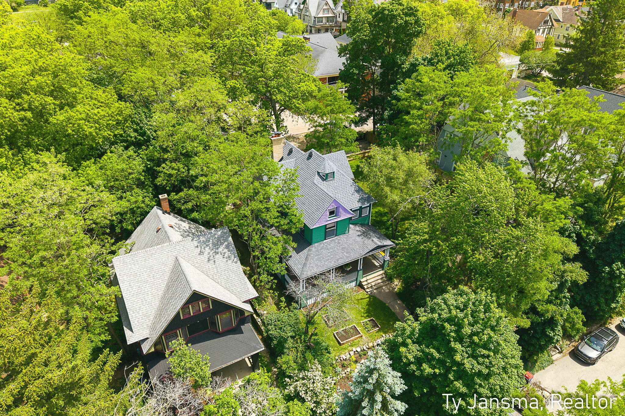 624-628 Prospect Avenue SE Grand Rapids MI 49503