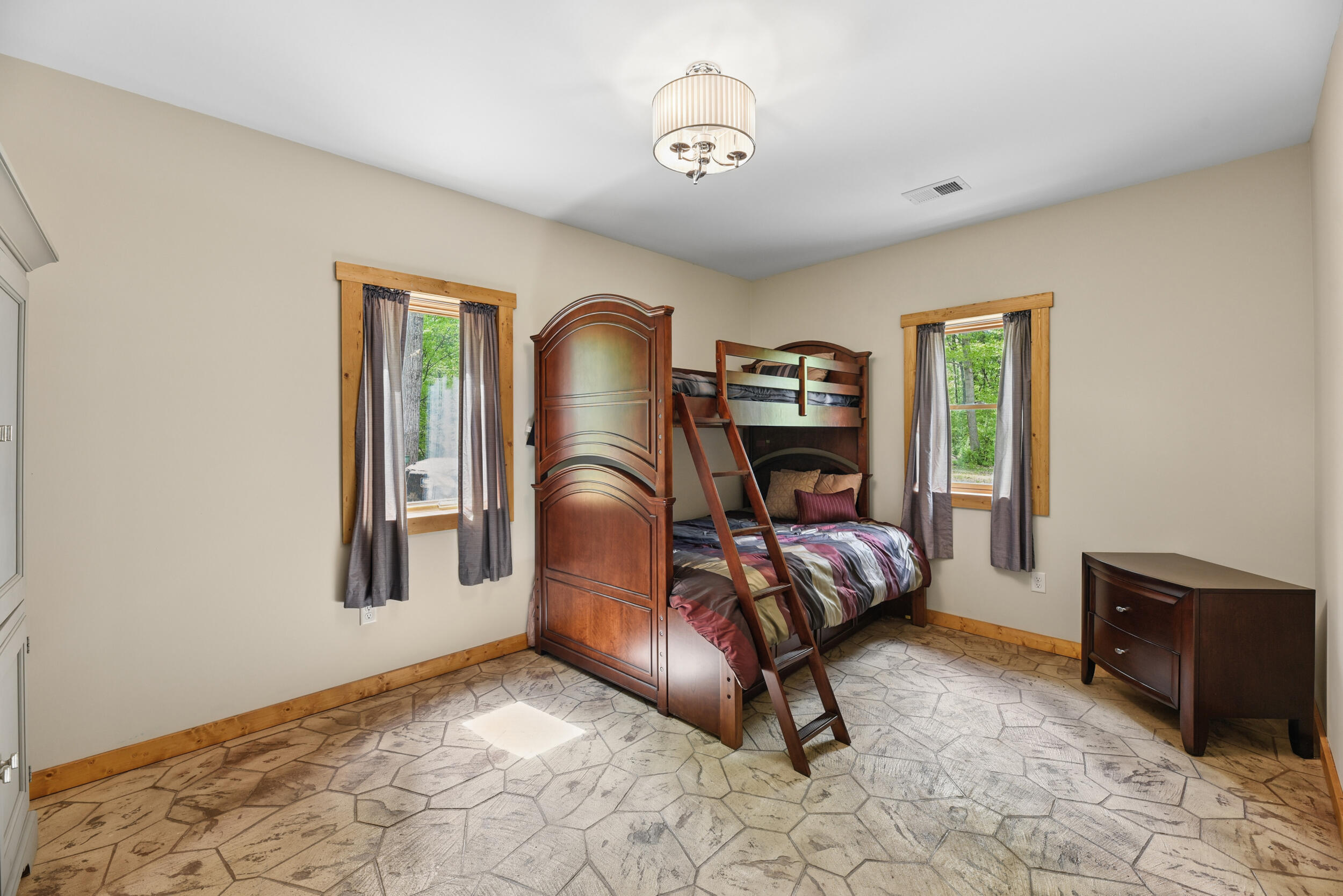 64778 Union Road Cassopolis MI 49031