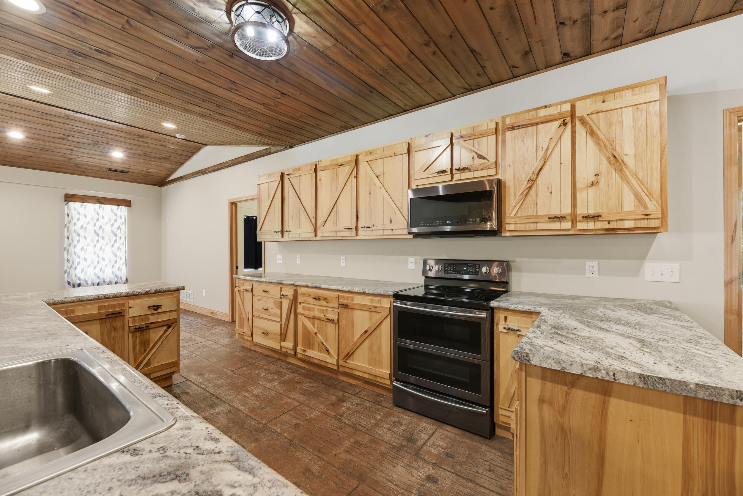 64778 Union Road Cassopolis MI 49031