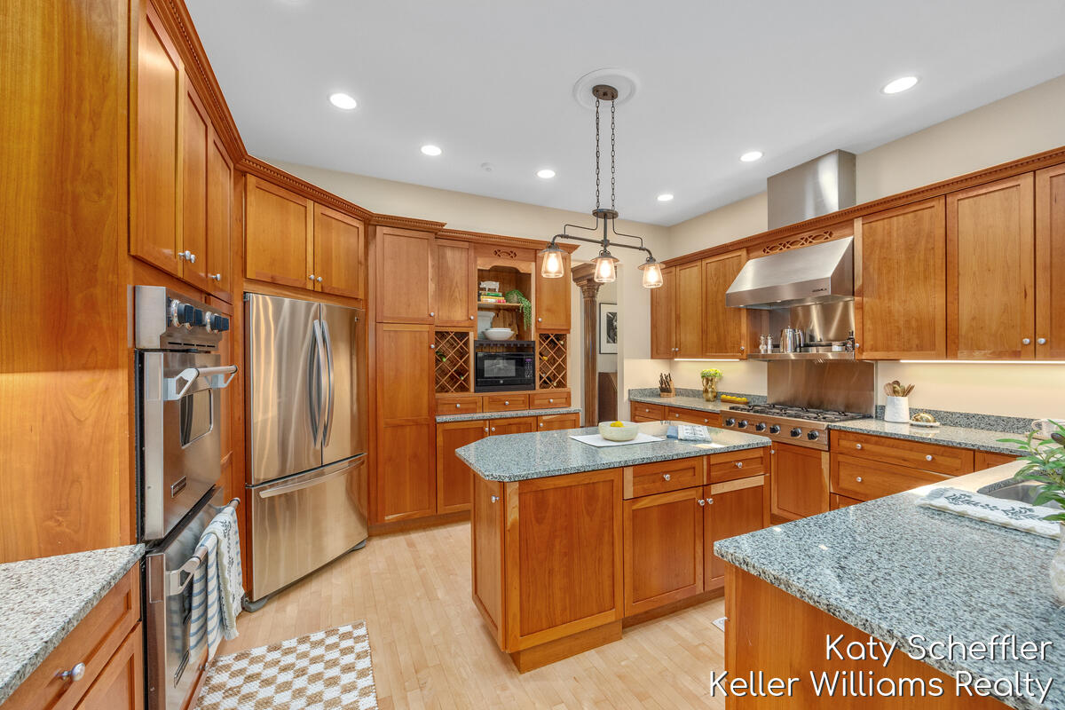 6157 Egypt Forest Road NE Rockford MI 49341