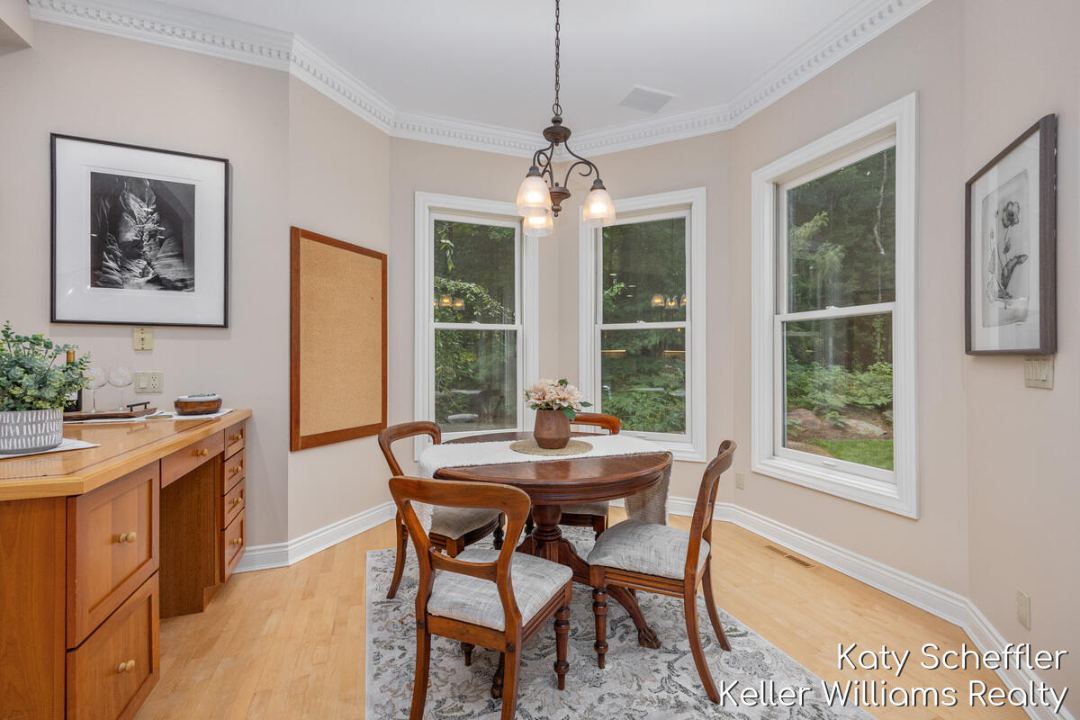 6157 Egypt Forest Road NE Rockford MI 49341