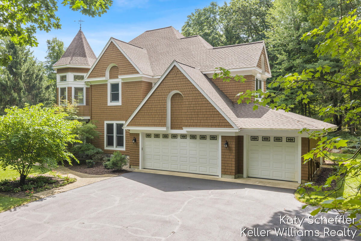6157 Egypt Forest Road NE Rockford MI 49341