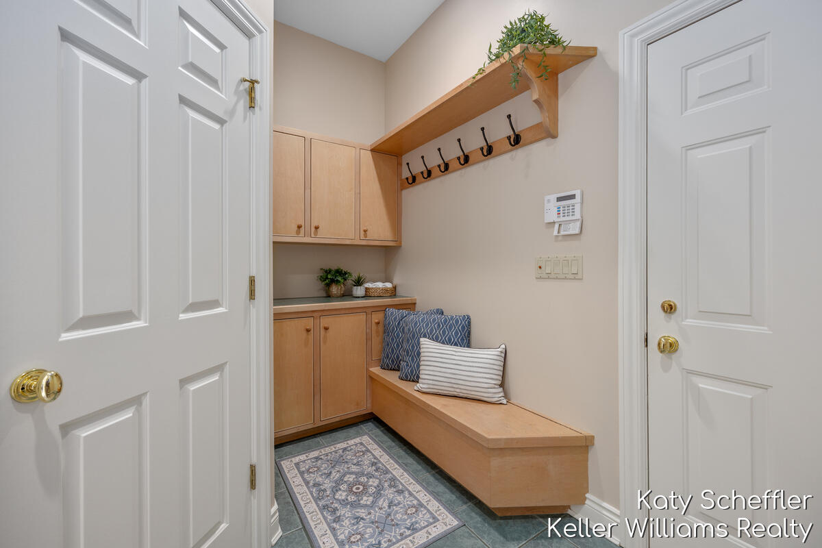 6157 Egypt Forest Road NE Rockford MI 49341