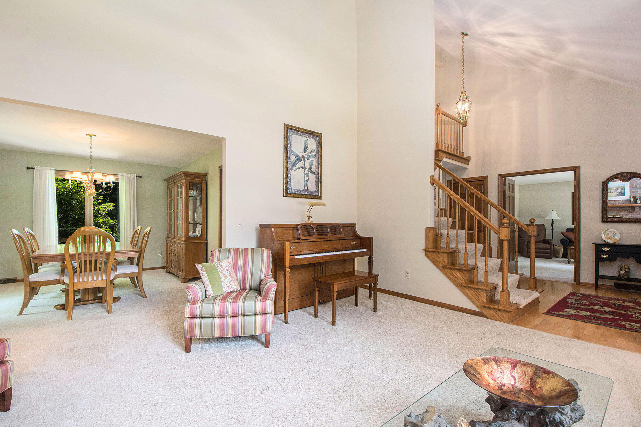 1410 Rothbury Drive NE Grand Rapids MI 49505