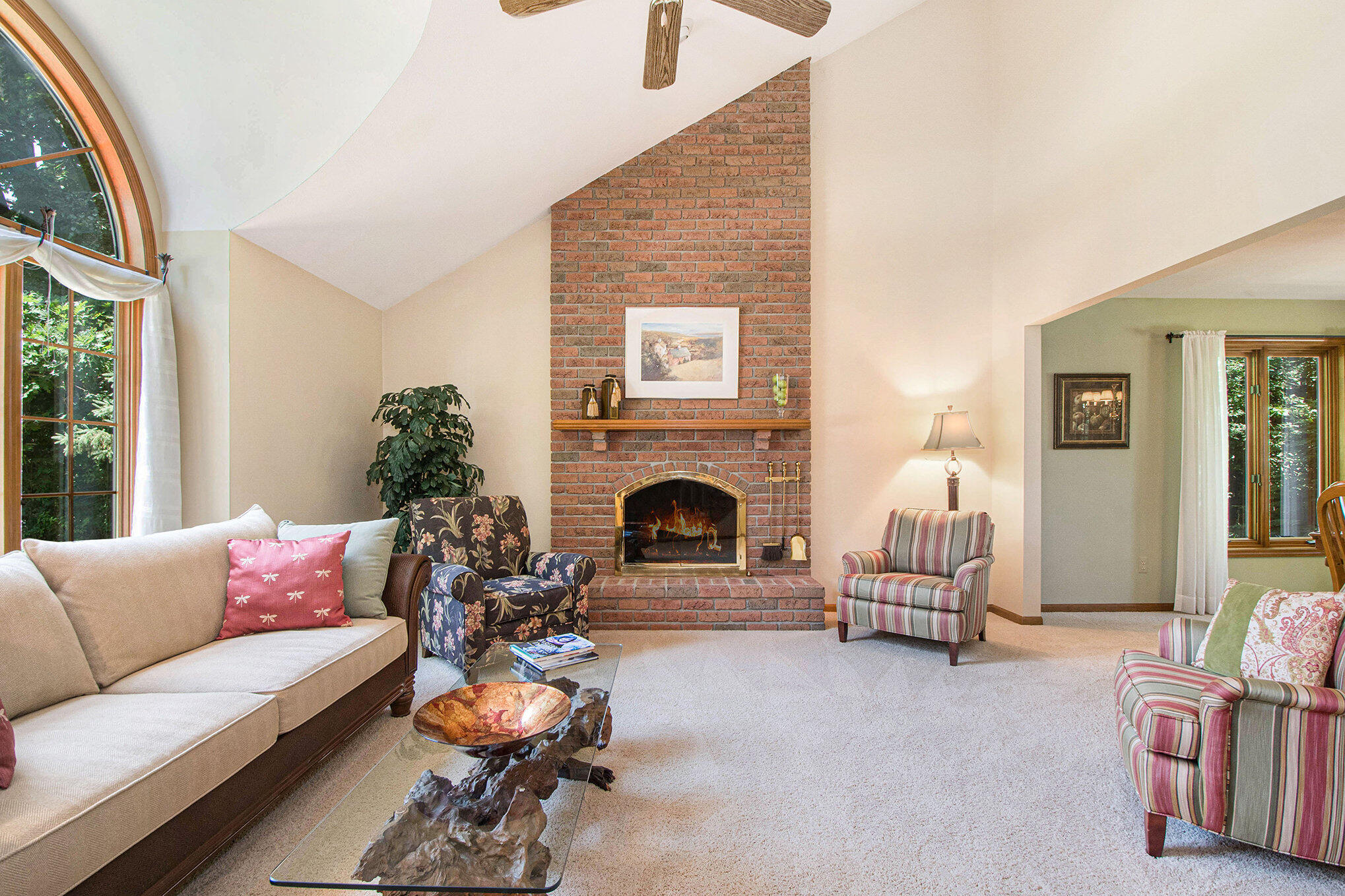 1410 Rothbury Drive NE Grand Rapids MI 49505