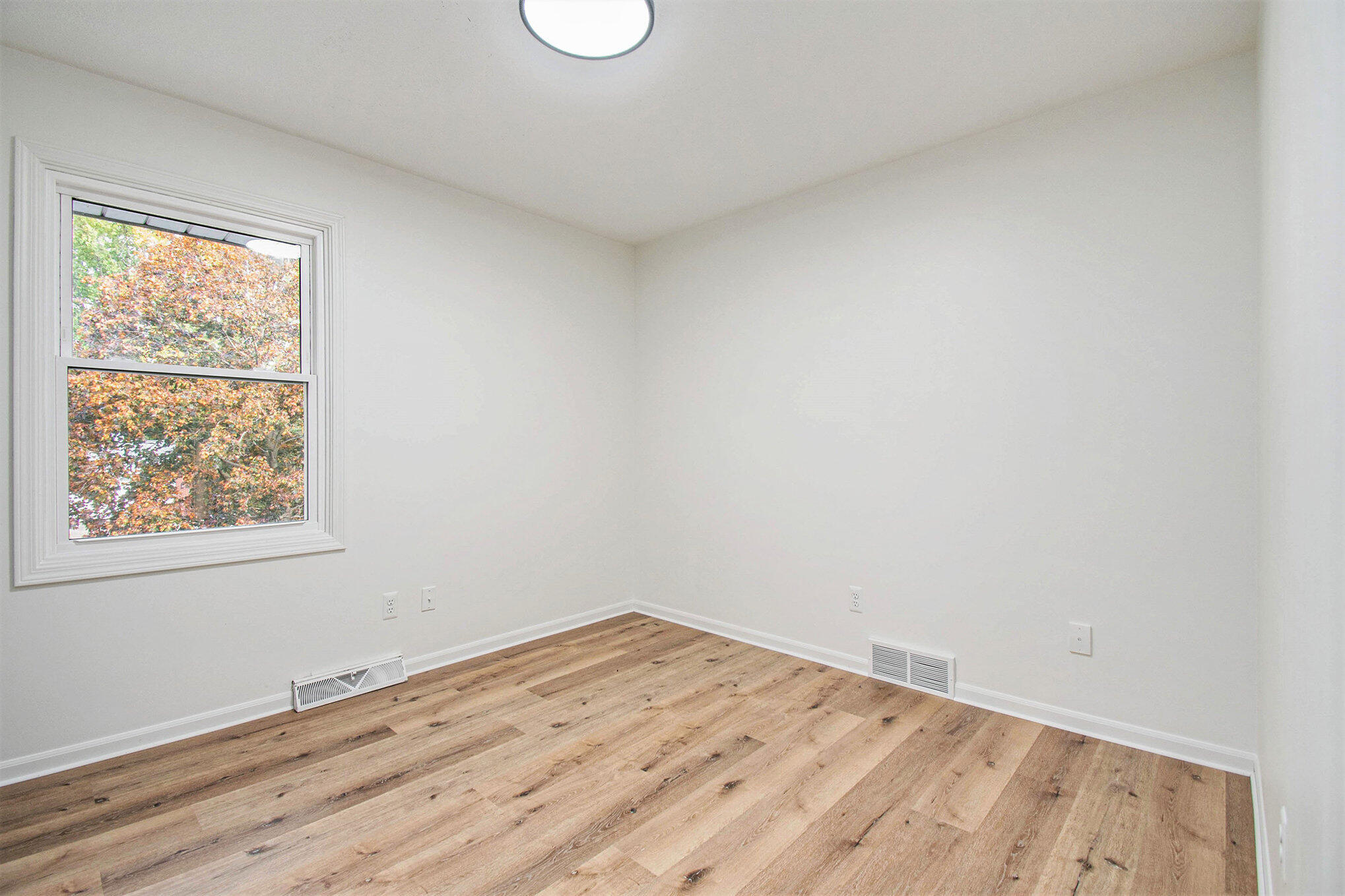 3041 Juneberry Avenue SE Grand Rapids MI 49508