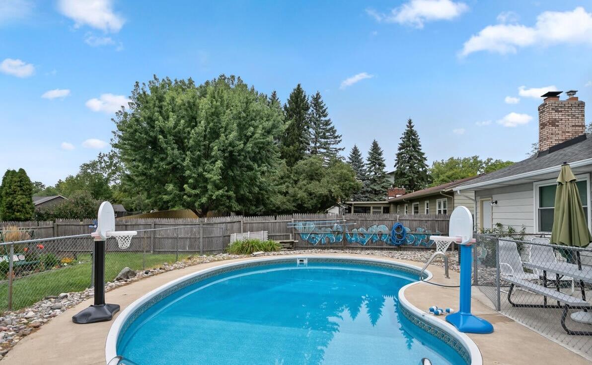 3041 Juneberry Avenue SE Grand Rapids MI 49508