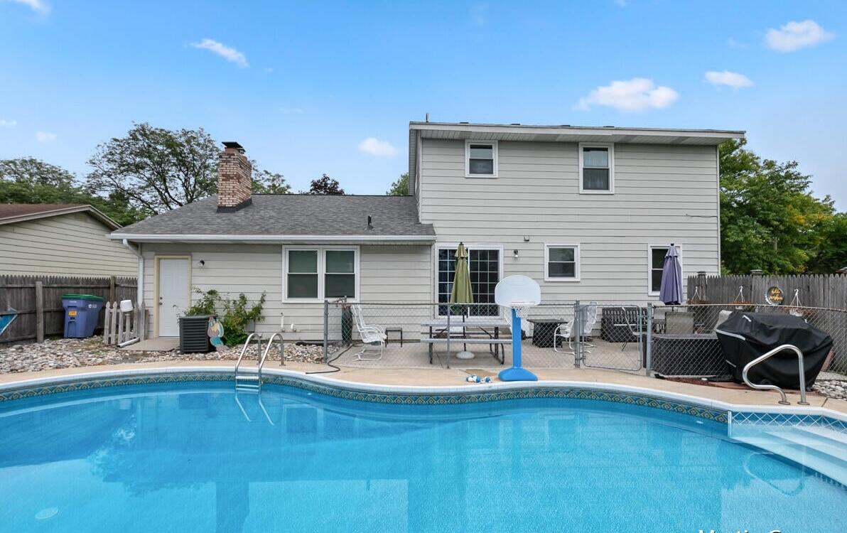 3041 Juneberry Avenue SE Grand Rapids MI 49508