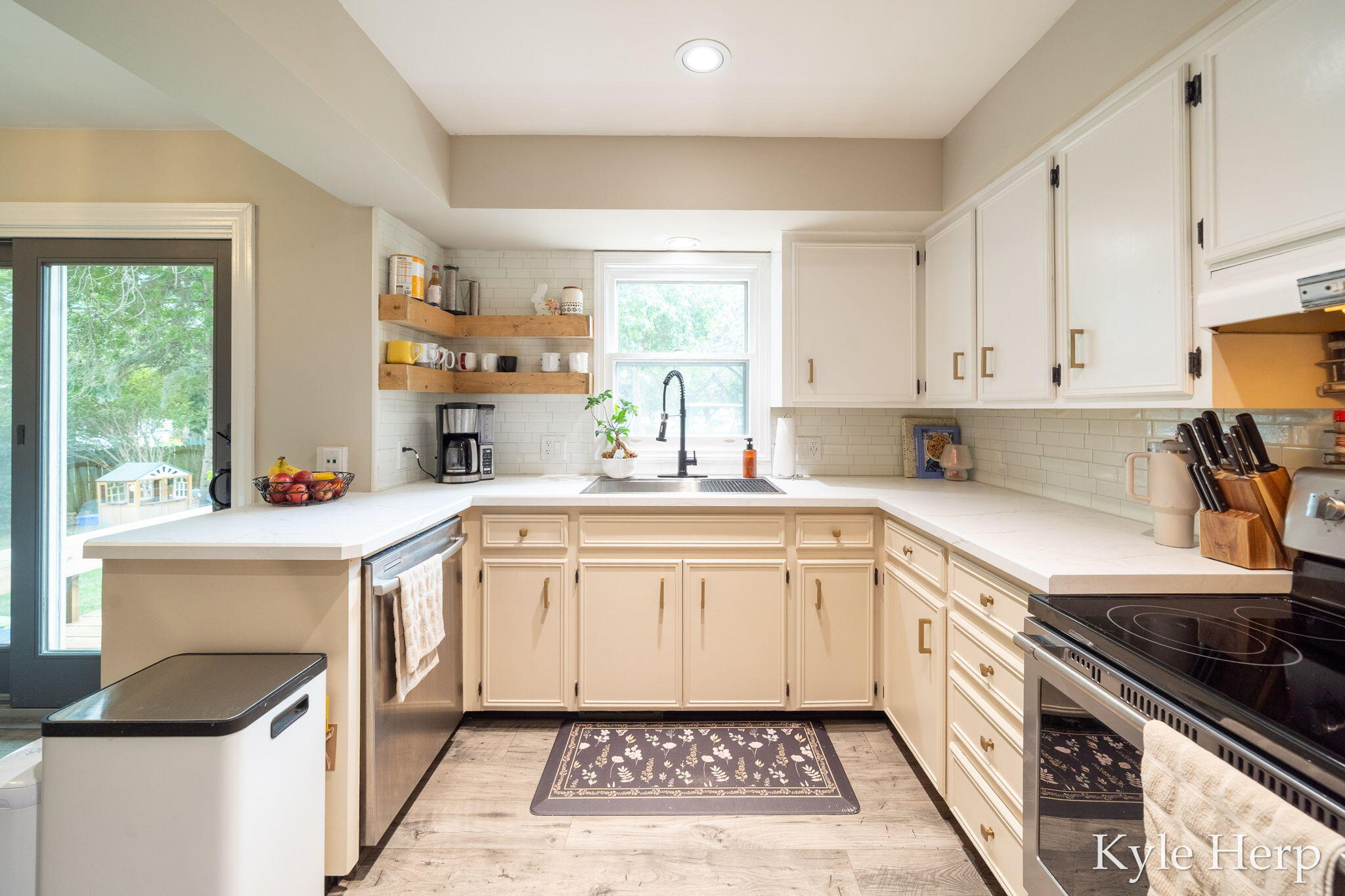 1038 Ferris Street NW Grand Rapids MI 49544