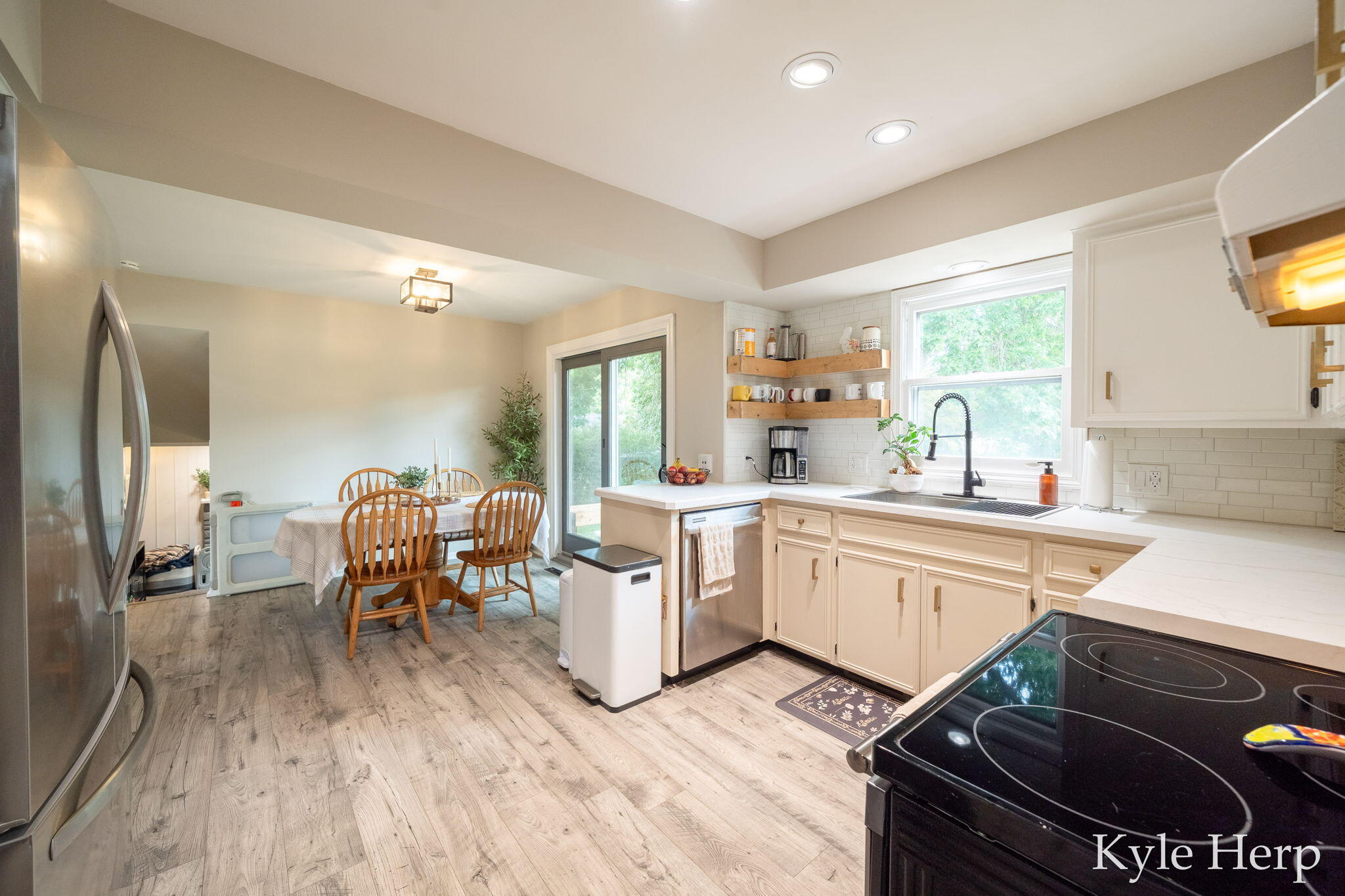 1038 Ferris Street NW Grand Rapids MI 49544