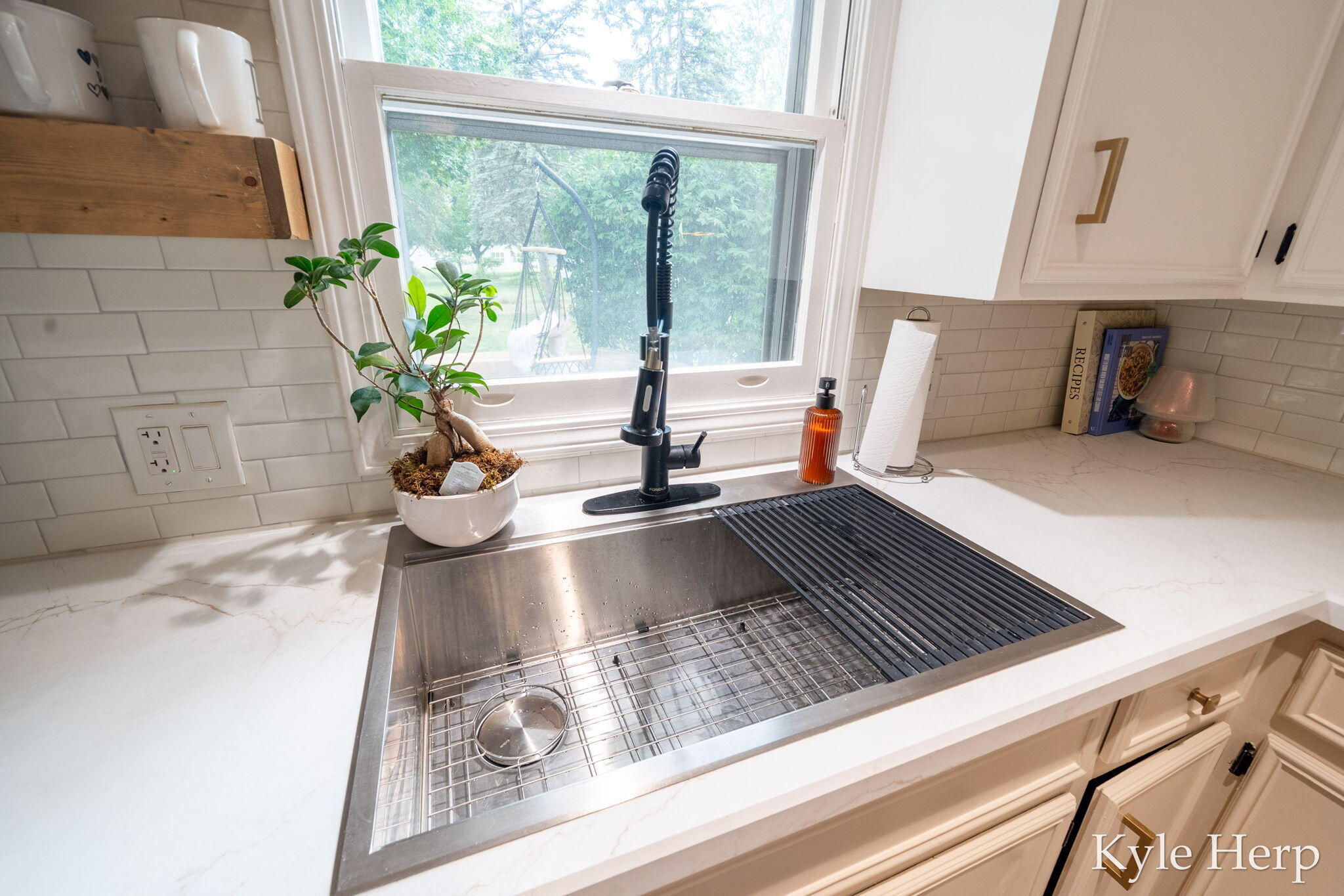 1038 Ferris Street NW Grand Rapids MI 49544