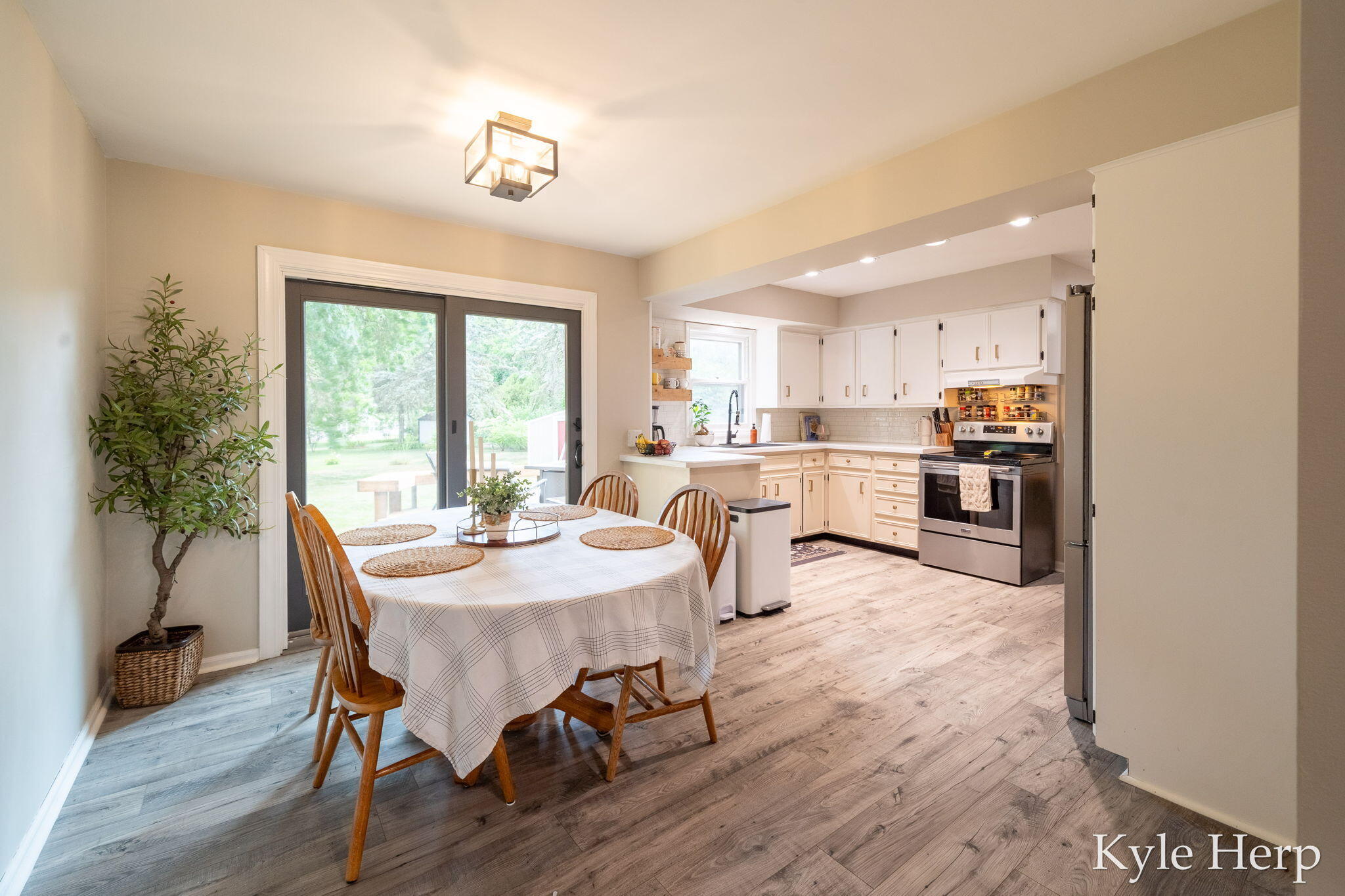 1038 Ferris Street NW Grand Rapids MI 49544