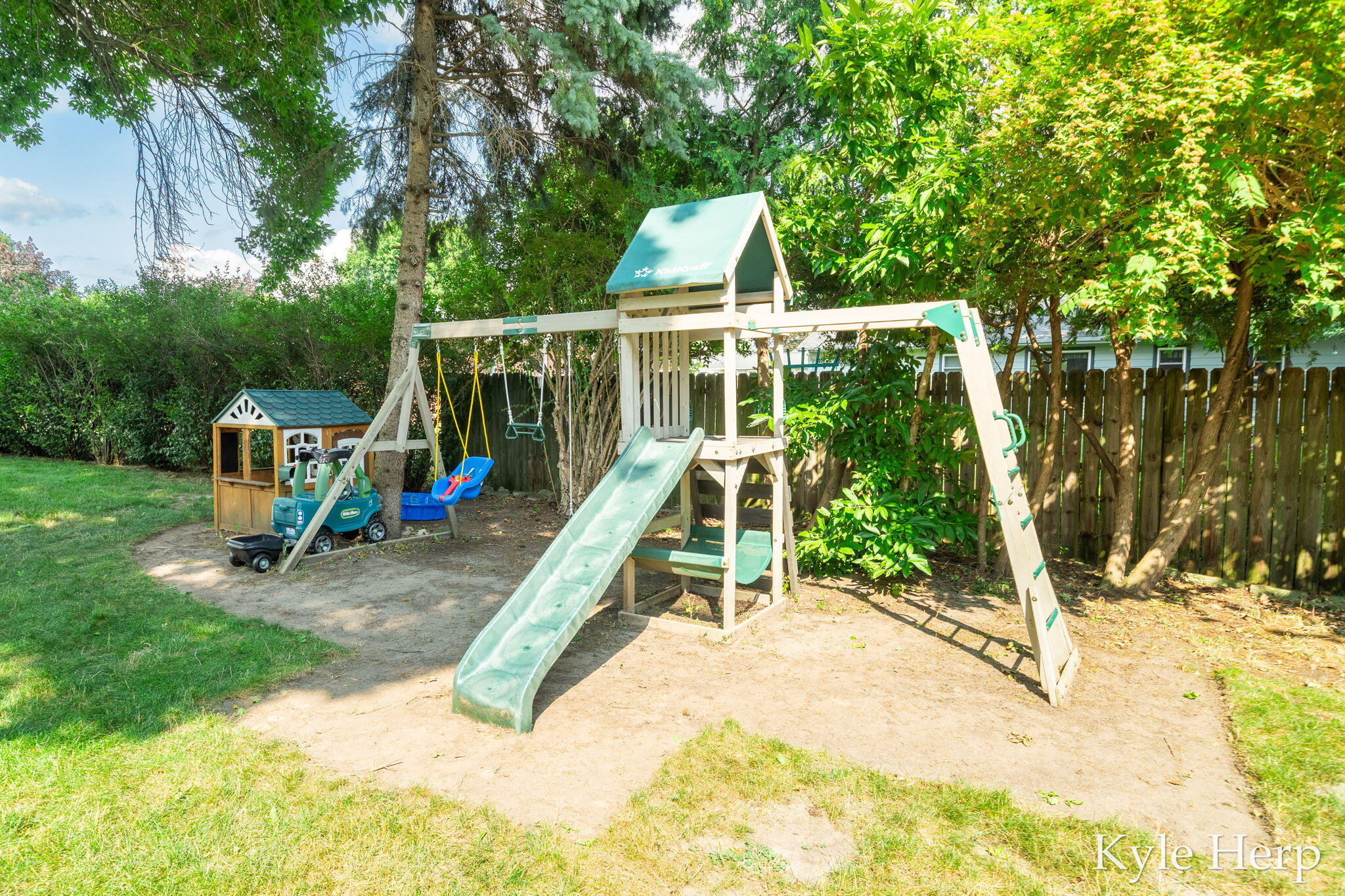1038 Ferris Street NW Grand Rapids MI 49544