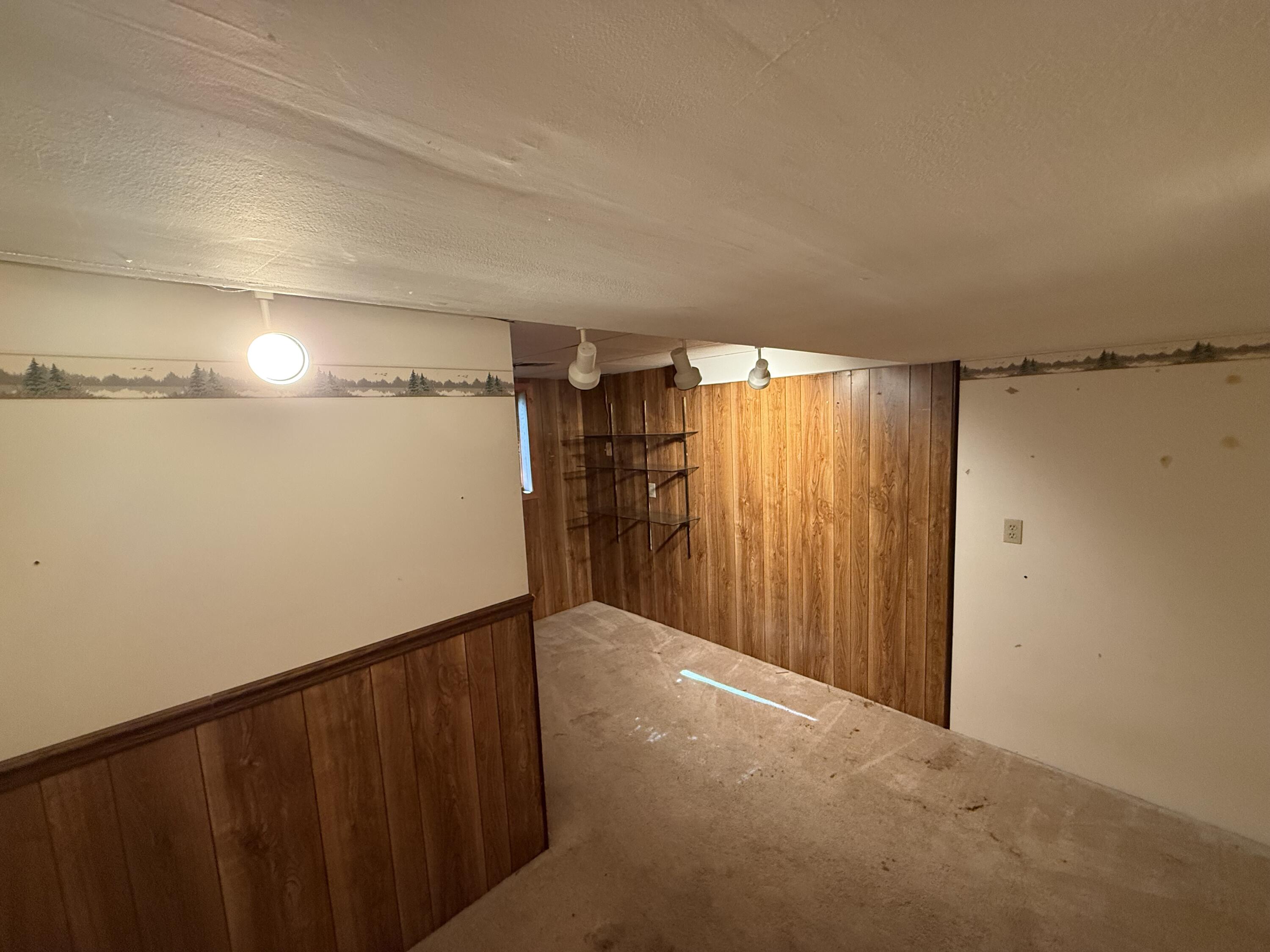 14875 152nd Avenue Grand Haven MI 49417