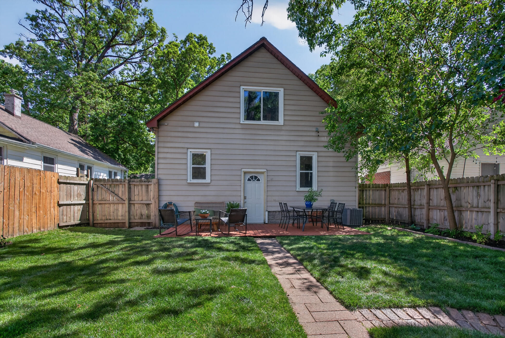 1011 Hoyt Street SE Grand Rapids MI 49507