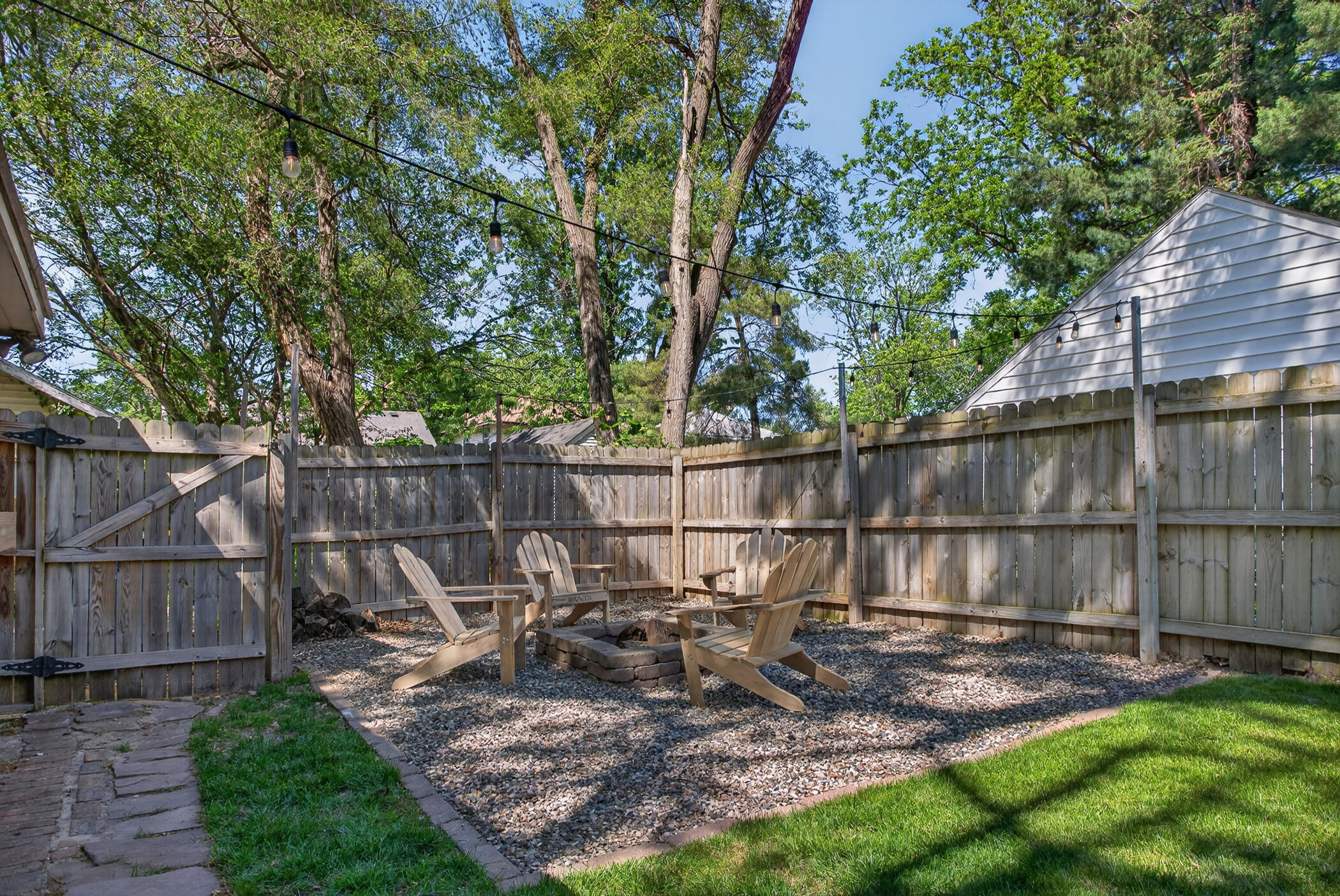 1011 Hoyt Street SE Grand Rapids MI 49507