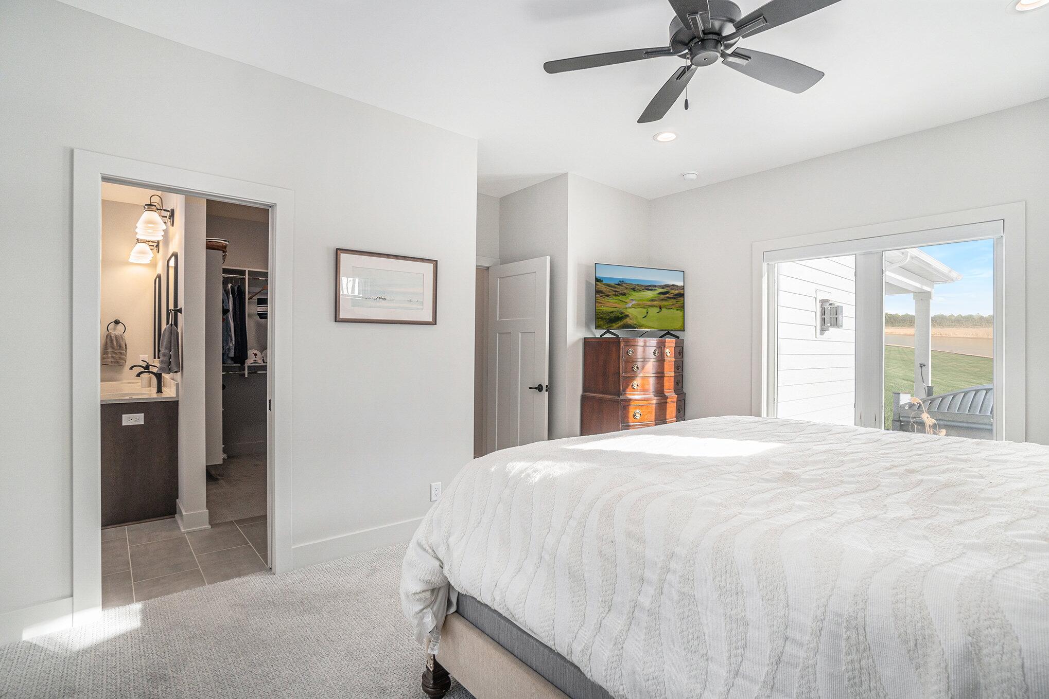 3527 66th Street Saugatuck MI 49453