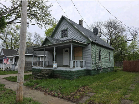 897 Turner Avenue Muskegon MI 49442