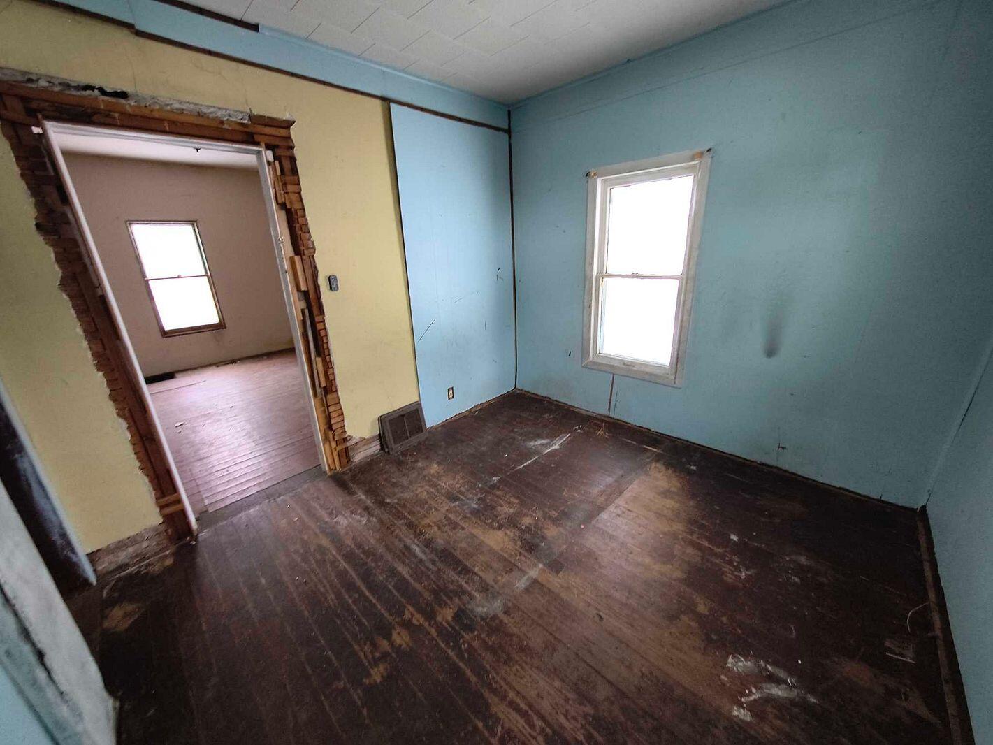 897 Turner Avenue Muskegon MI 49442