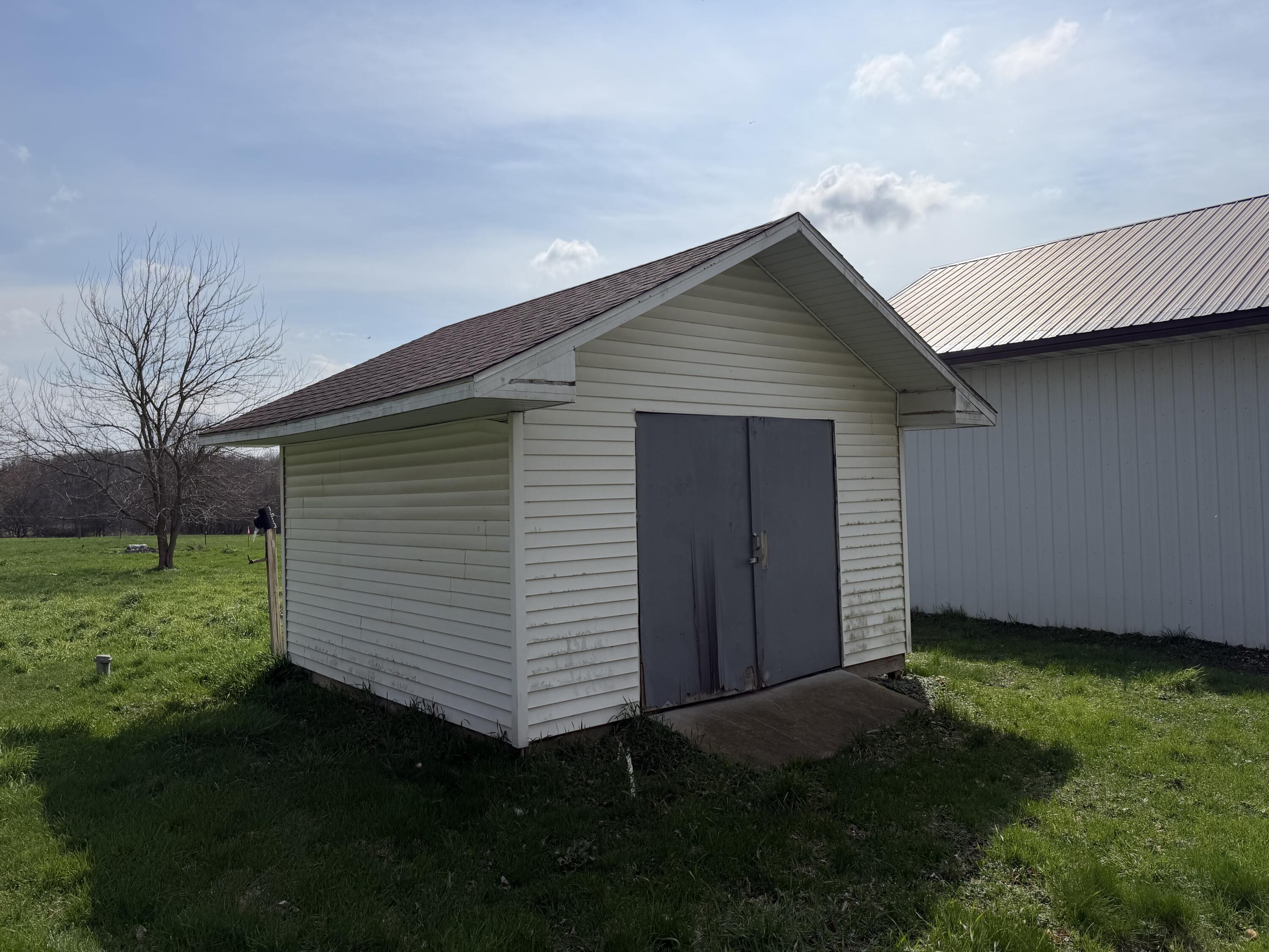 4338 110th Avenue Allegan MI 49010