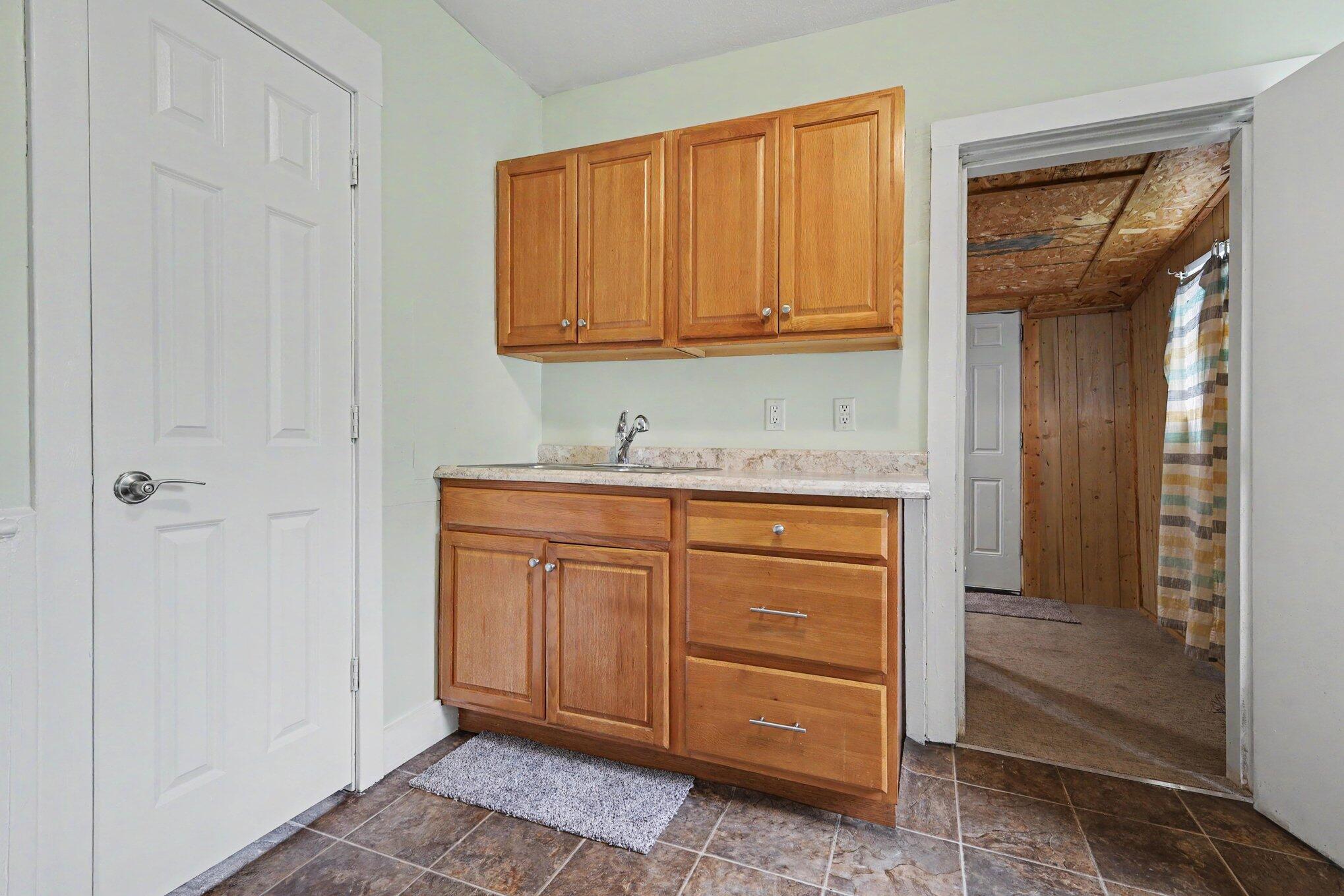 831 NW Second Street NW Grand Rapids MI 49504