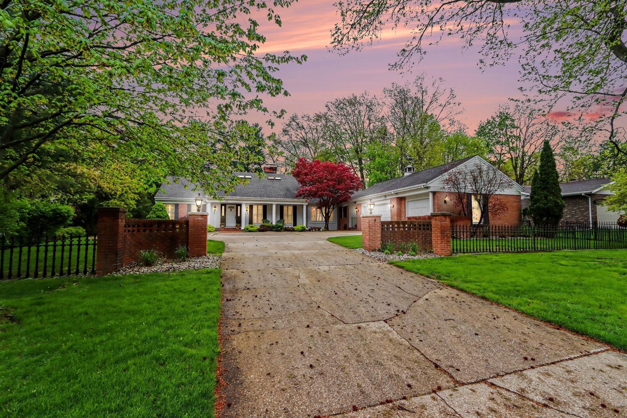4319 Bronson Boulevard Kalamazoo MI 49008