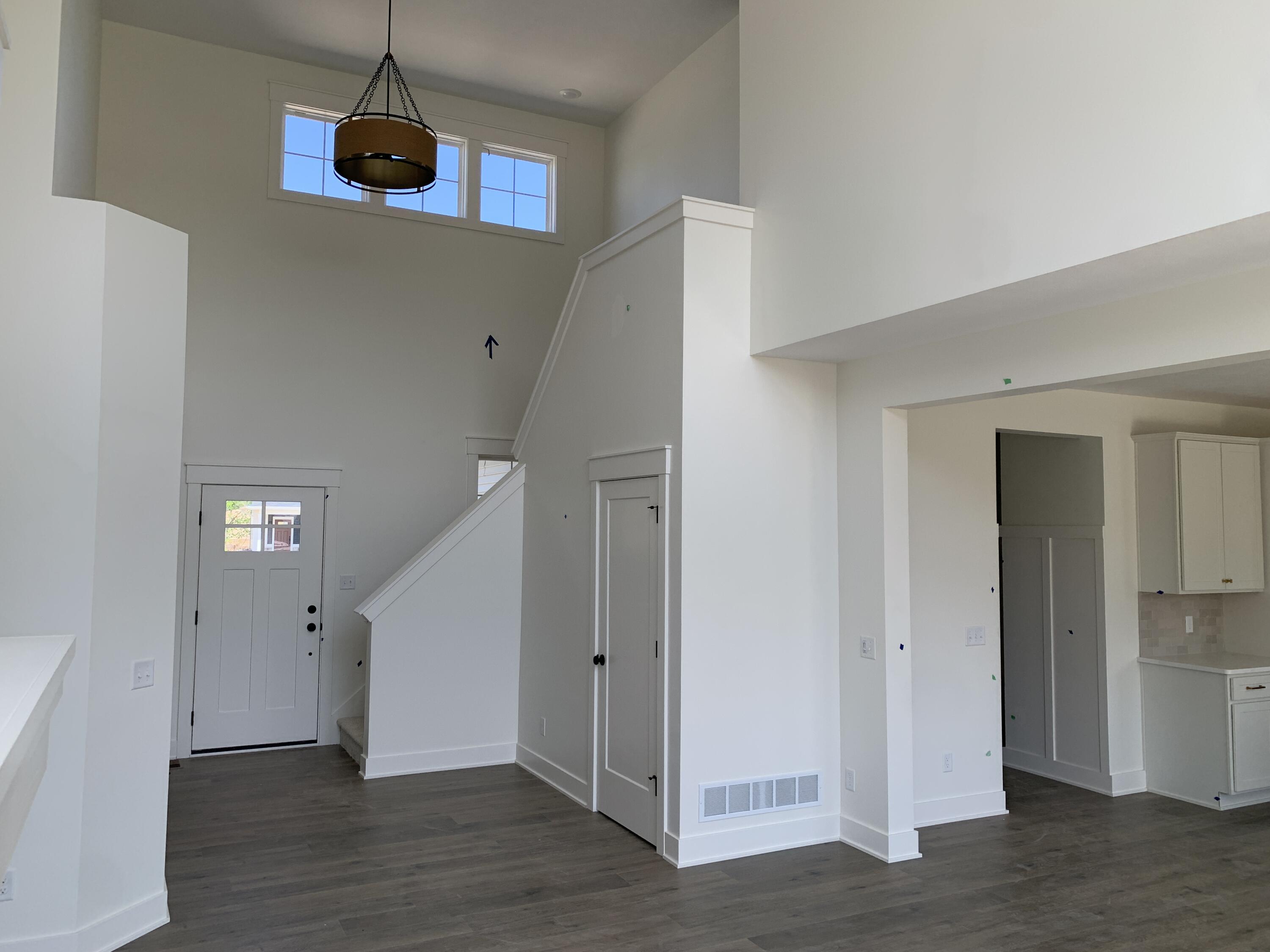 7870 Woodhurst Drive NE Rockford MI 49341