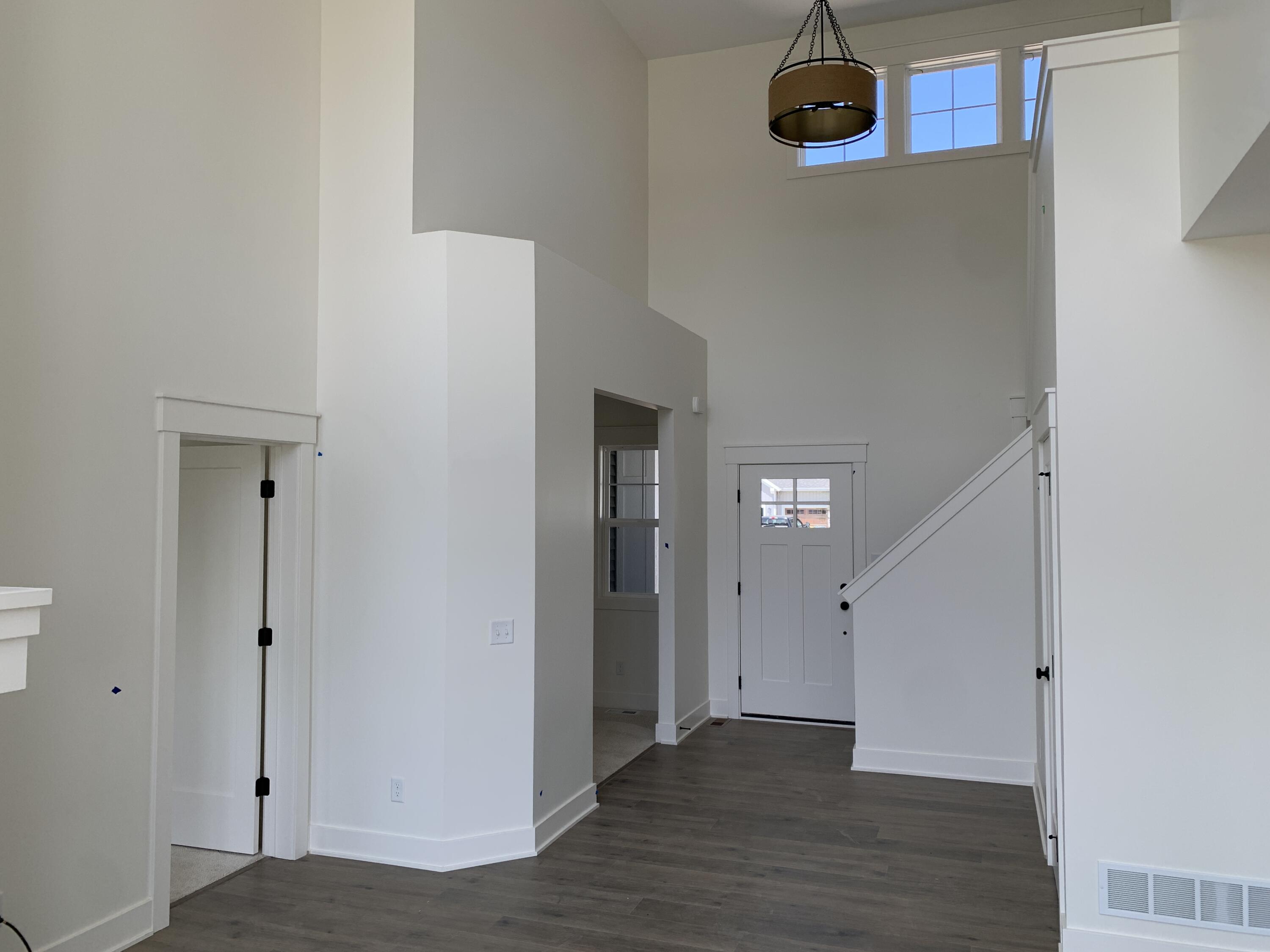 7870 Woodhurst Drive NE Rockford MI 49341