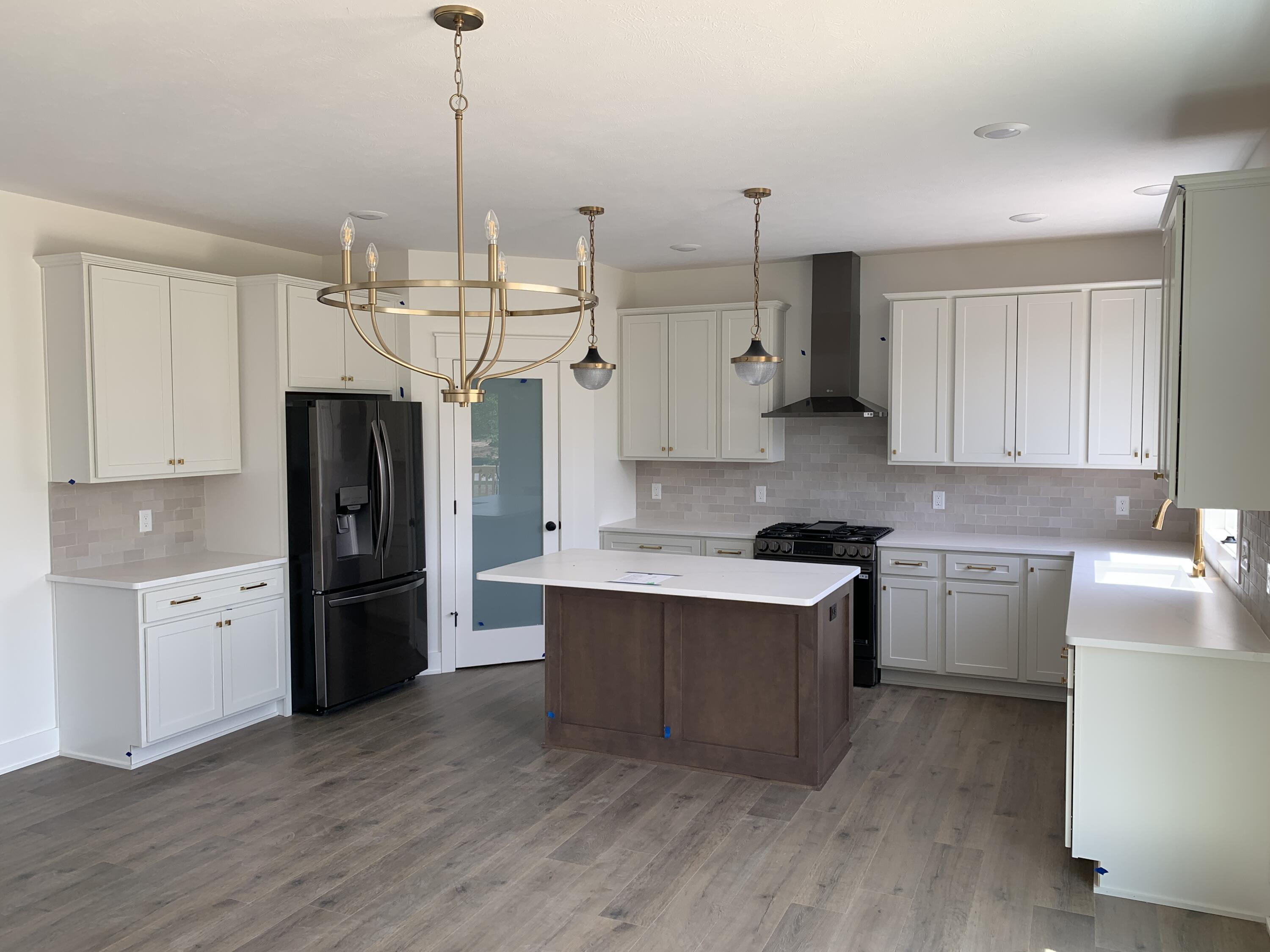 7870 Woodhurst Drive NE Rockford MI 49341