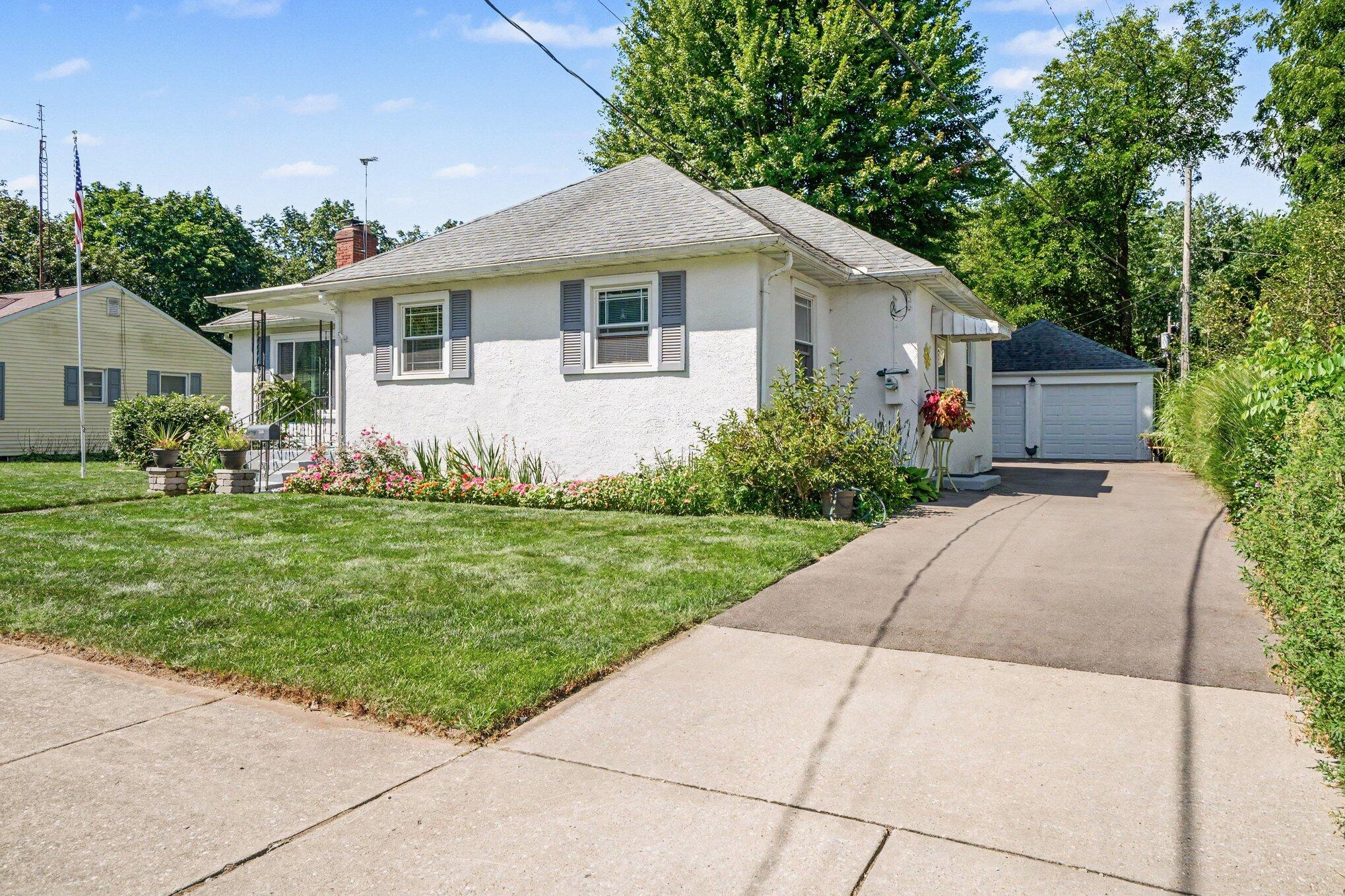 106 N 14th Street Niles MI 49120