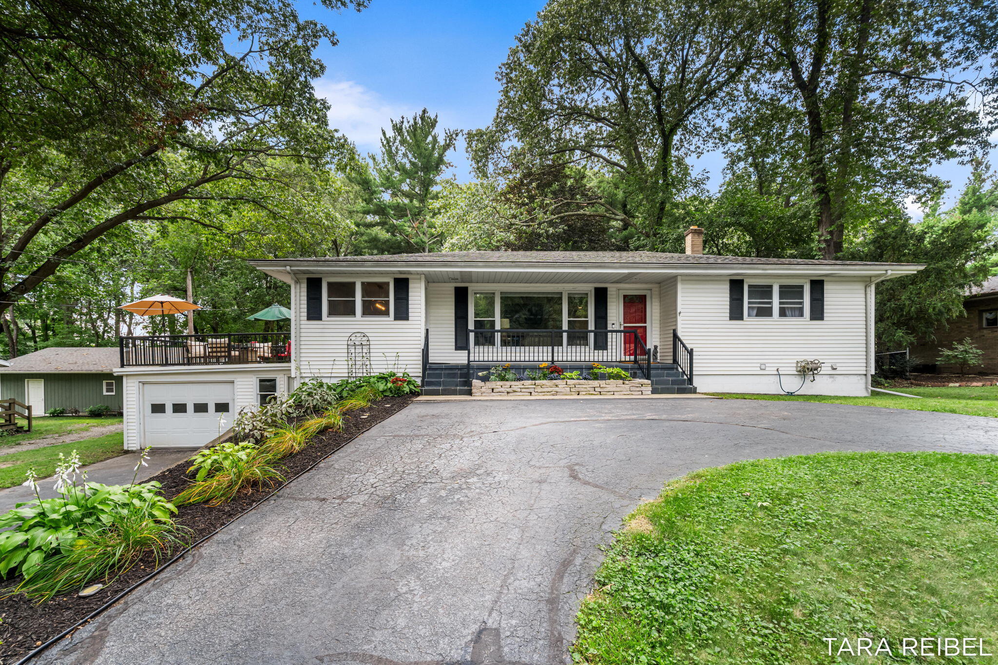 2750 Wildwood Lane Stevensville MI 49127