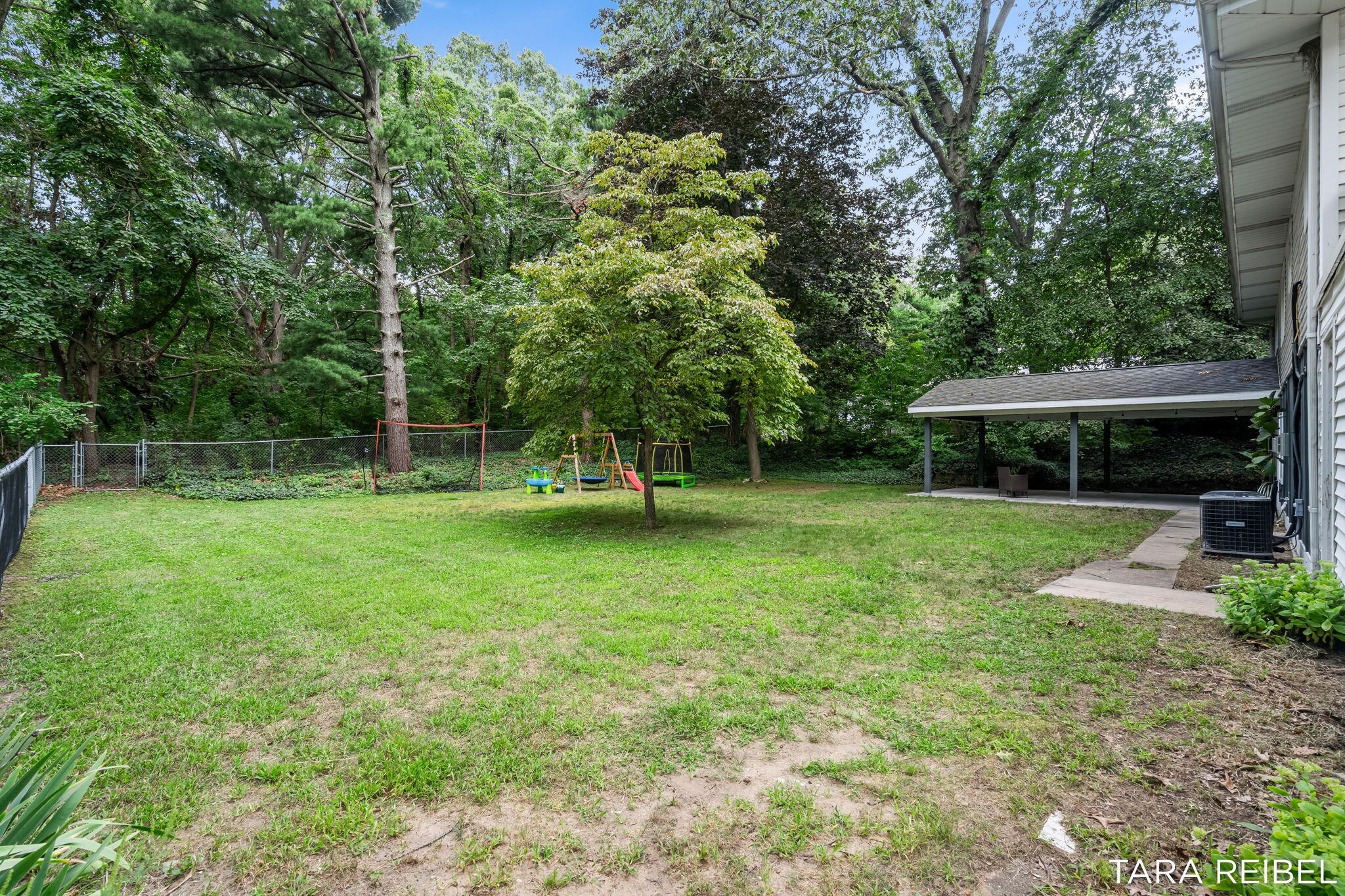 2750 Wildwood Lane Stevensville MI 49127