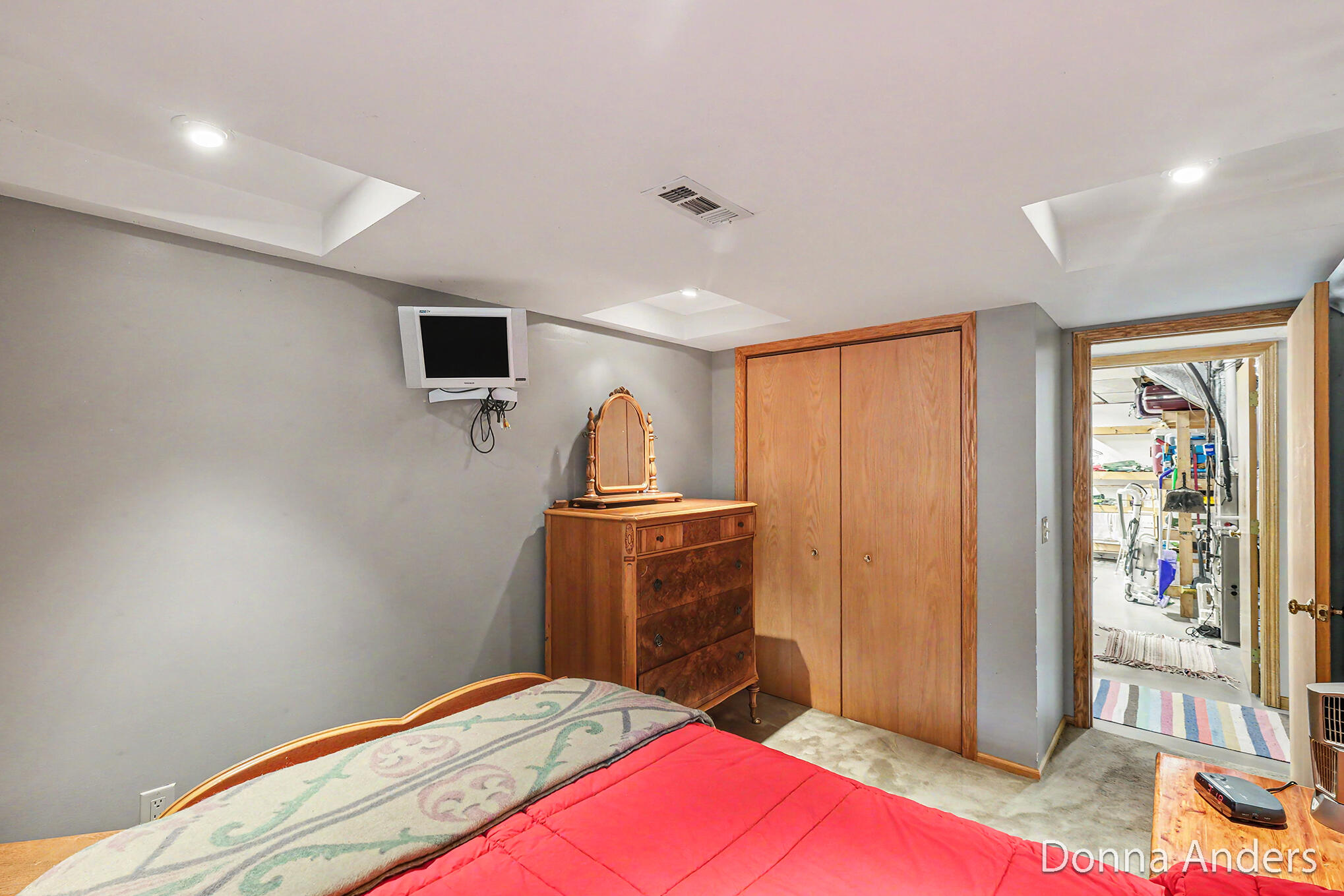 4872 Oakway Court NE Grand Rapids MI 49525