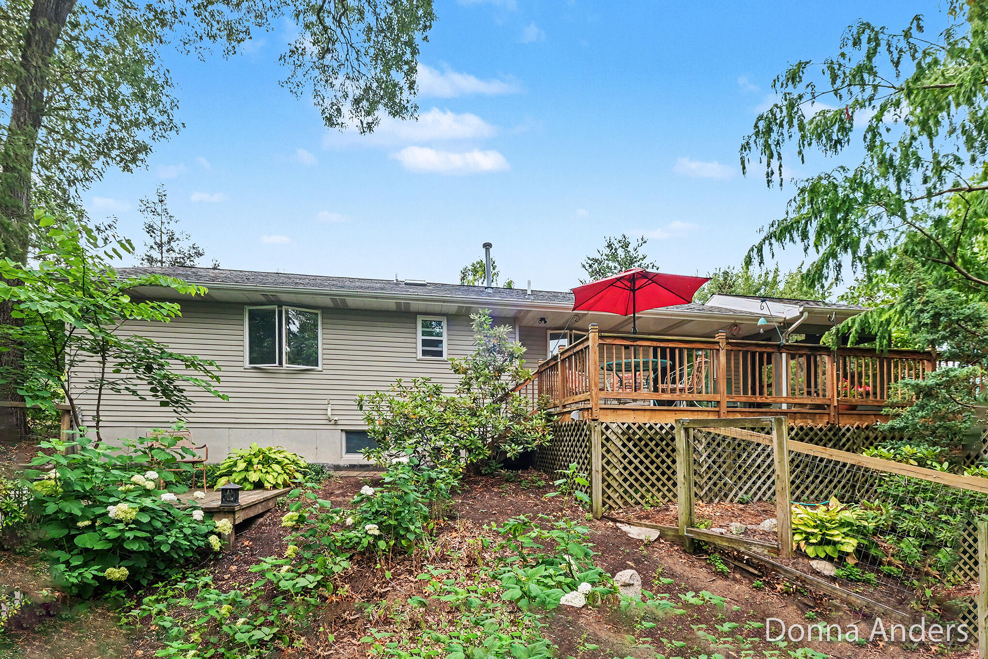 4872 Oakway Court NE Grand Rapids MI 49525